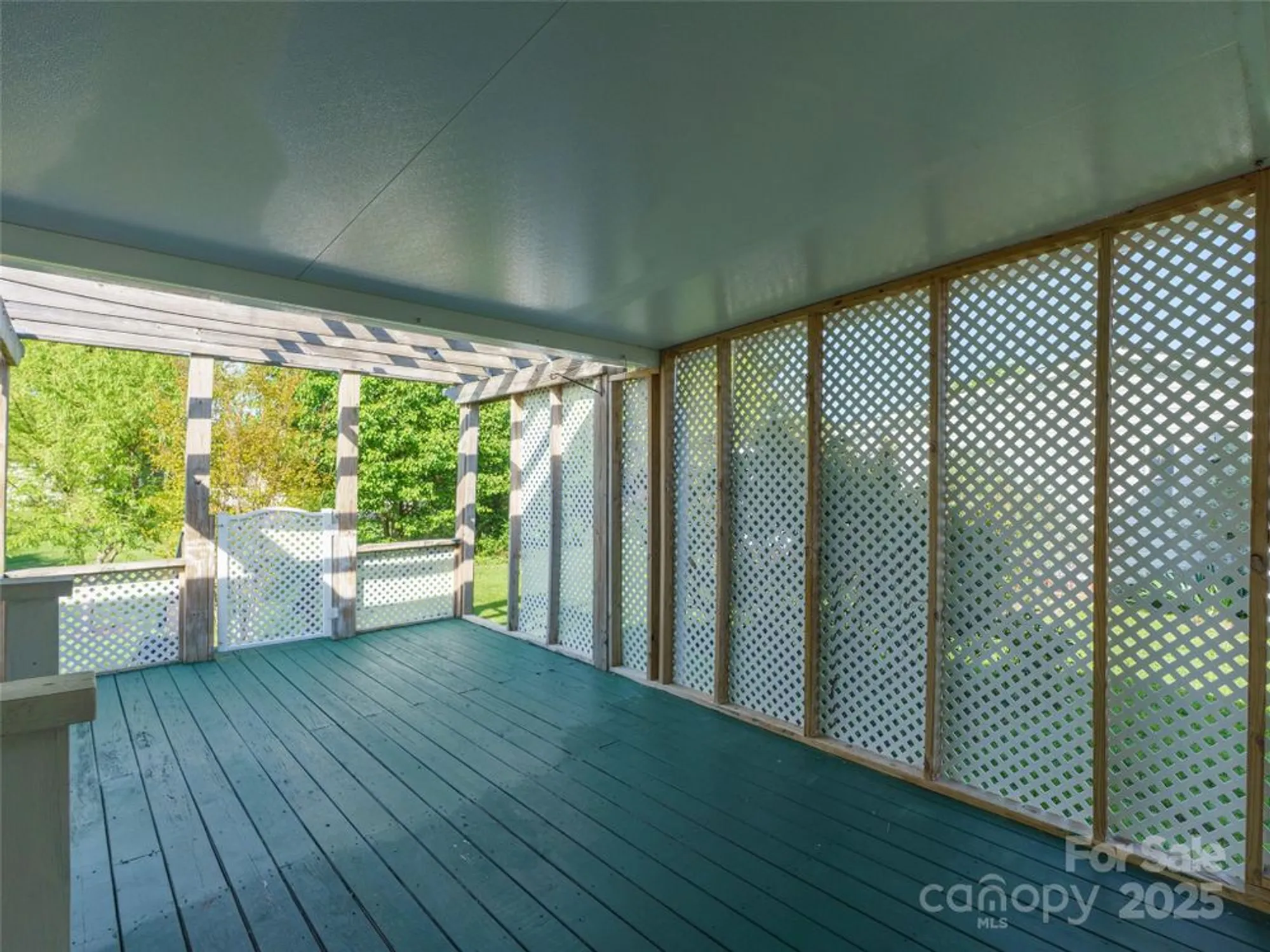 Property Slideshow image 29 of 42 | 236 white ash cir, Hendersonville, NC, 28739