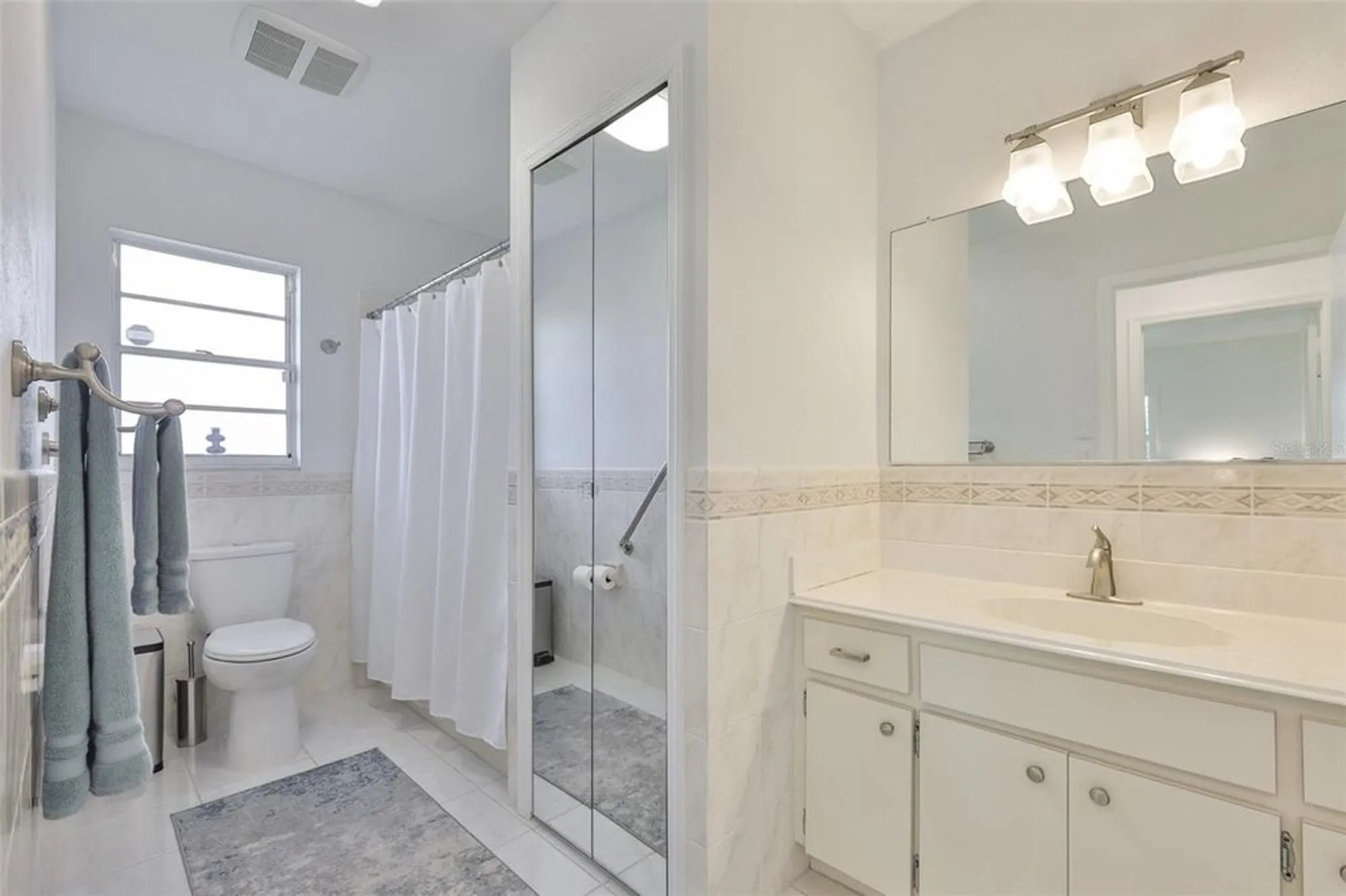 Property Slideshow image 24 of 43 | 1506 bentwood dr, Sun City Center, FL, 33573