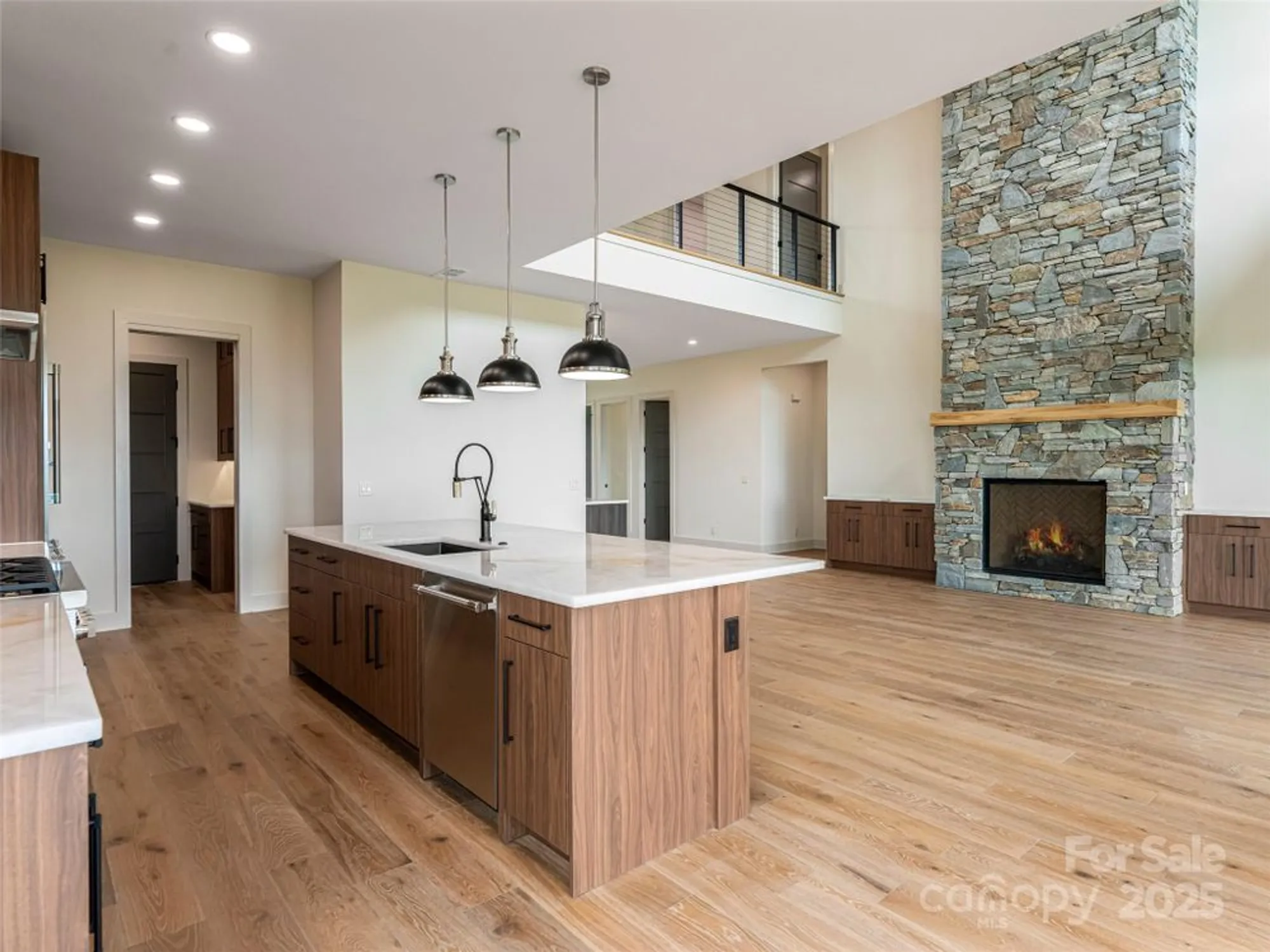 Property Slideshow image 18 of 47 | 24 s watchman dr, Hendersonville, NC, 28791