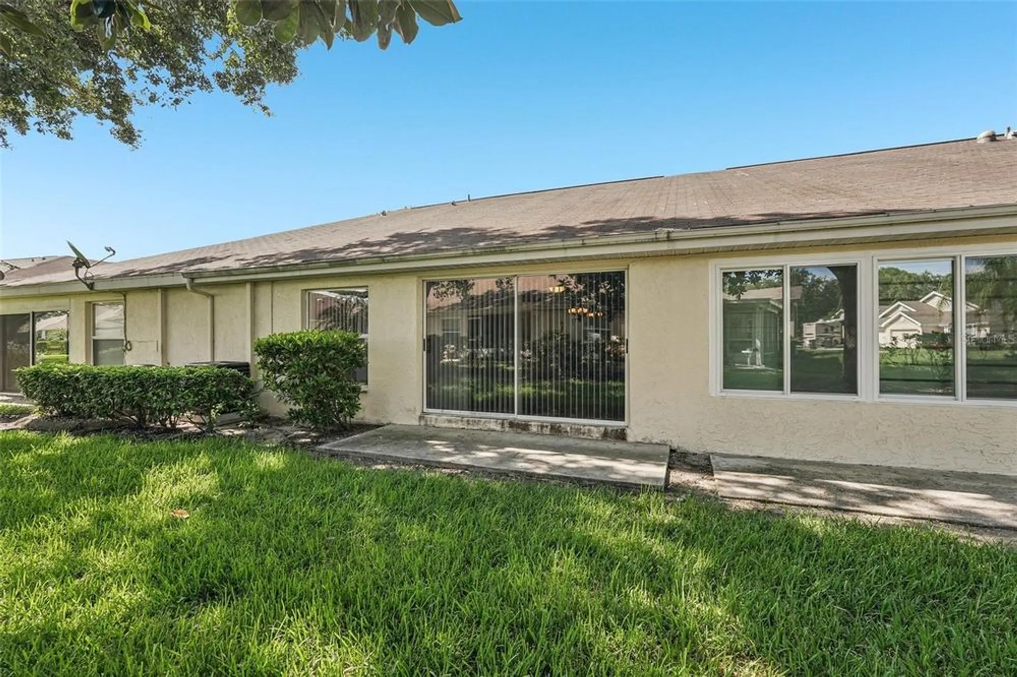 Property Slideshow image 25 of 55 | 2411 nantucket harbor loop, Sun City Center, FL, 33573