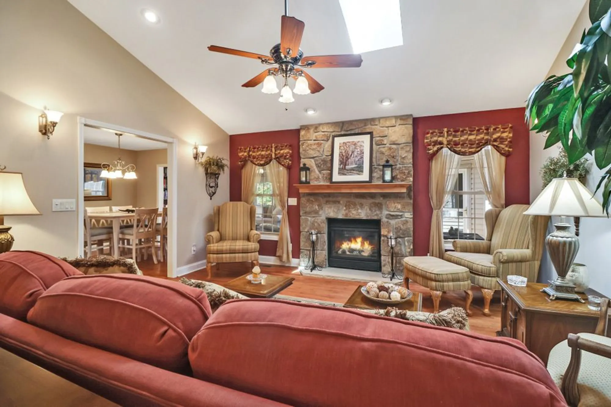 Property Slideshow image 10 of 44 | 10 claremont cir, Crossville, TN, 38558