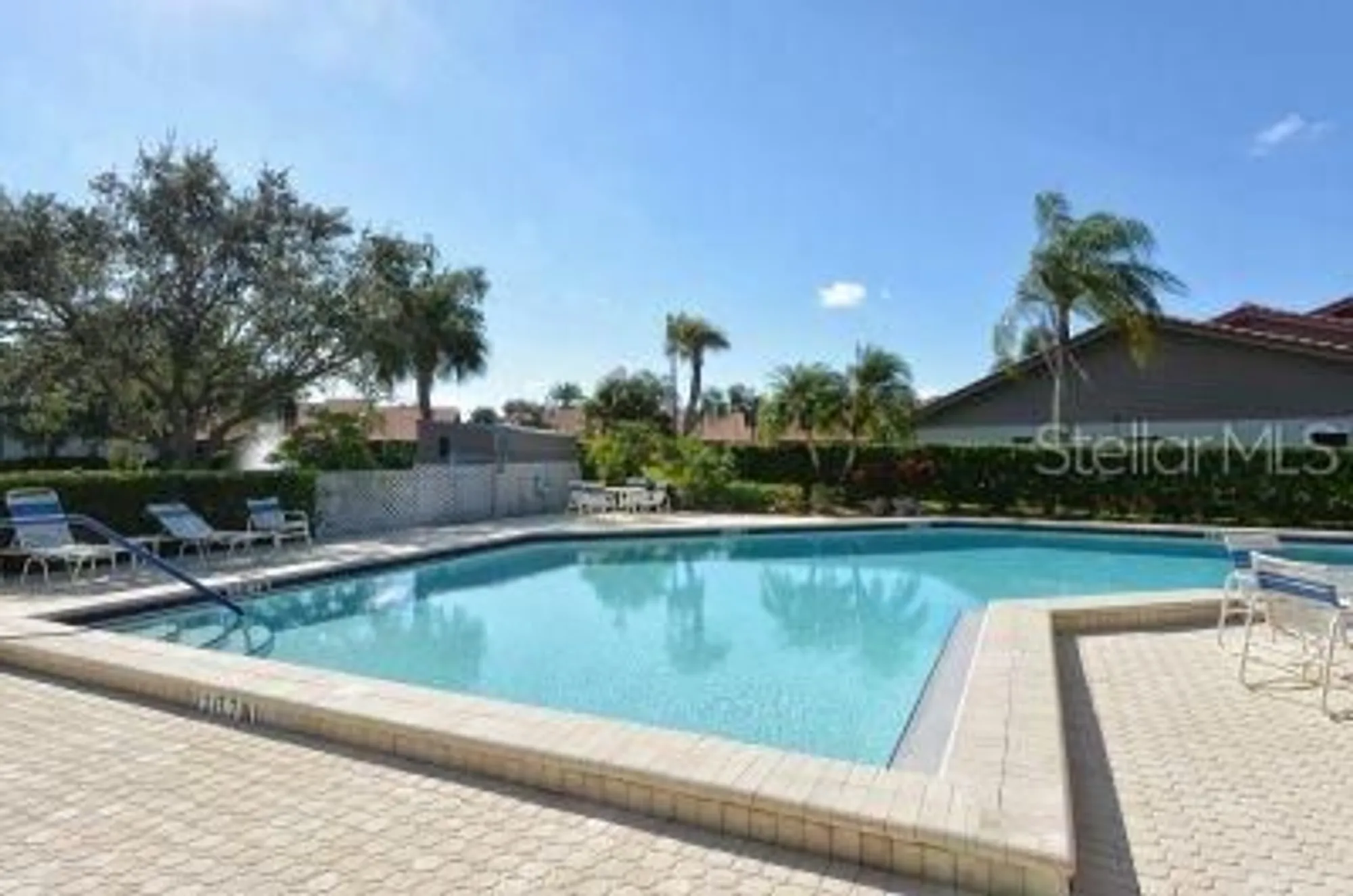 Property Slideshow image 27 of 28 | 3954 wilshire cir e # 165, Sarasota, FL, 34238