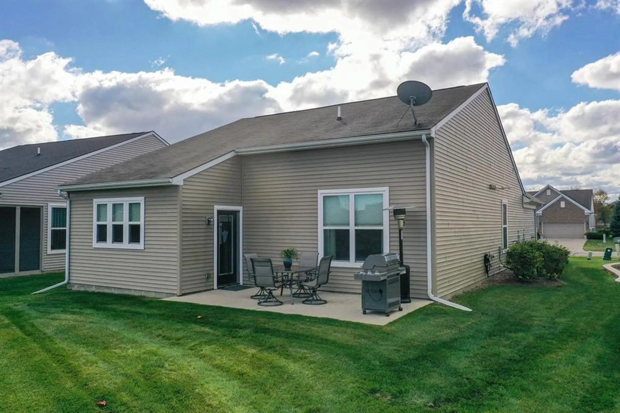 Property Slideshow image 25 of 60 | 9411 saint andrews dr, Grand Blanc, MI, 48439