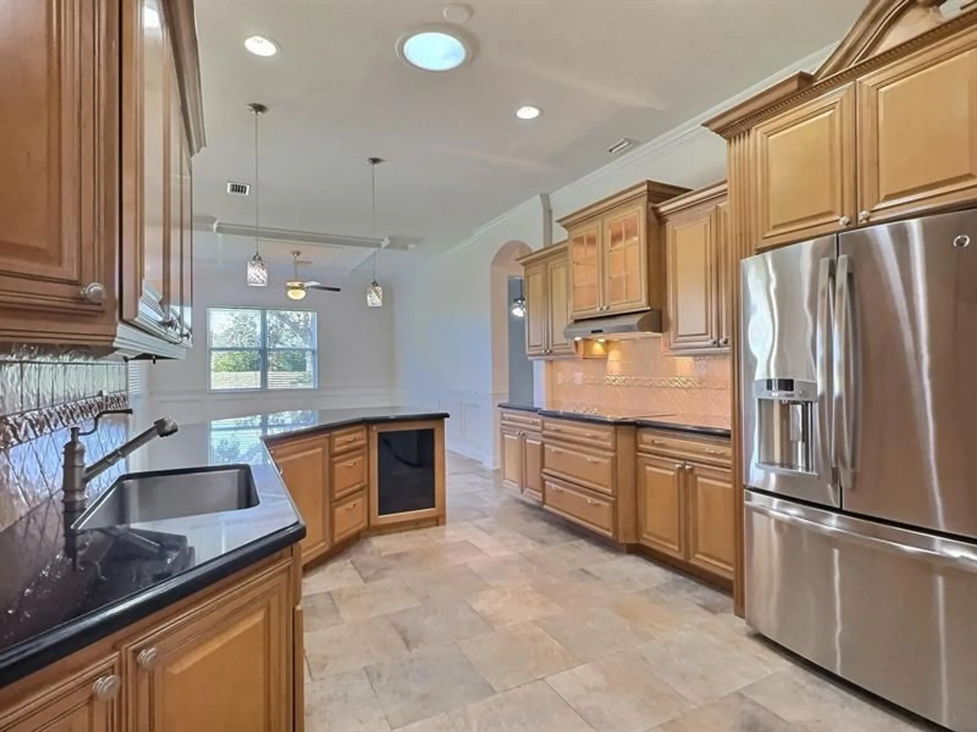 Property Slideshow image 11 of 46 | 655 sw long key ct, Port Saint Lucie, FL, 34986