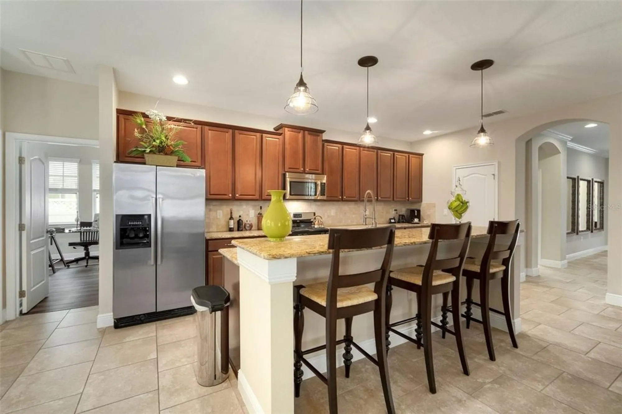 Property Slideshow image 15 of 80 | 513 manns harbor dr, Apollo Beach, FL, 33572