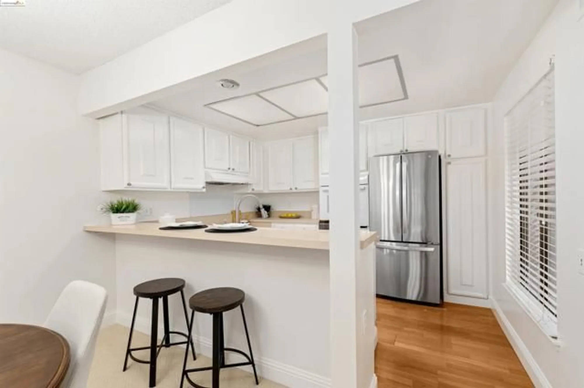 Property Slideshow image 17 of 47 | 1125 singingwood ct 1, Walnut Creek, CA, 94595