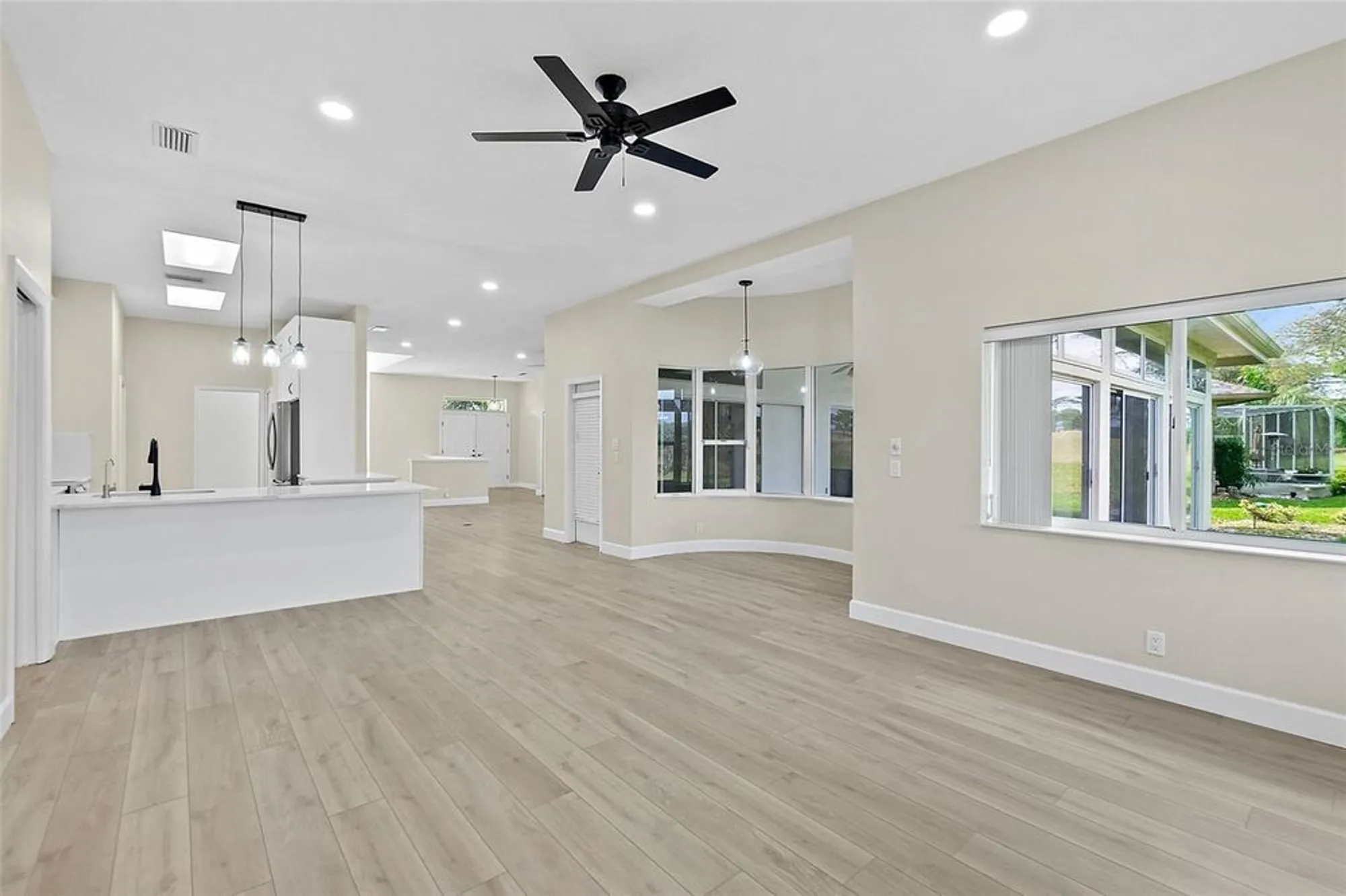 Property Slideshow image 19 of 56 | 38 kingsley cir, Ormond Beach, FL, 32174