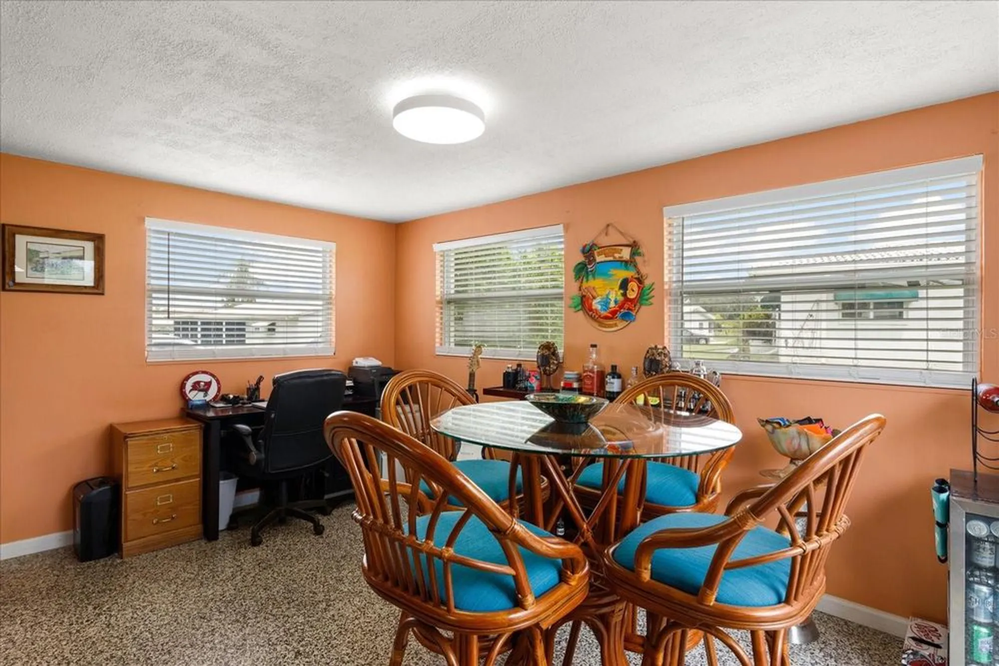 Property Slideshow image 22 of 44 | 14023 94th pl, Seminole, FL, 33776