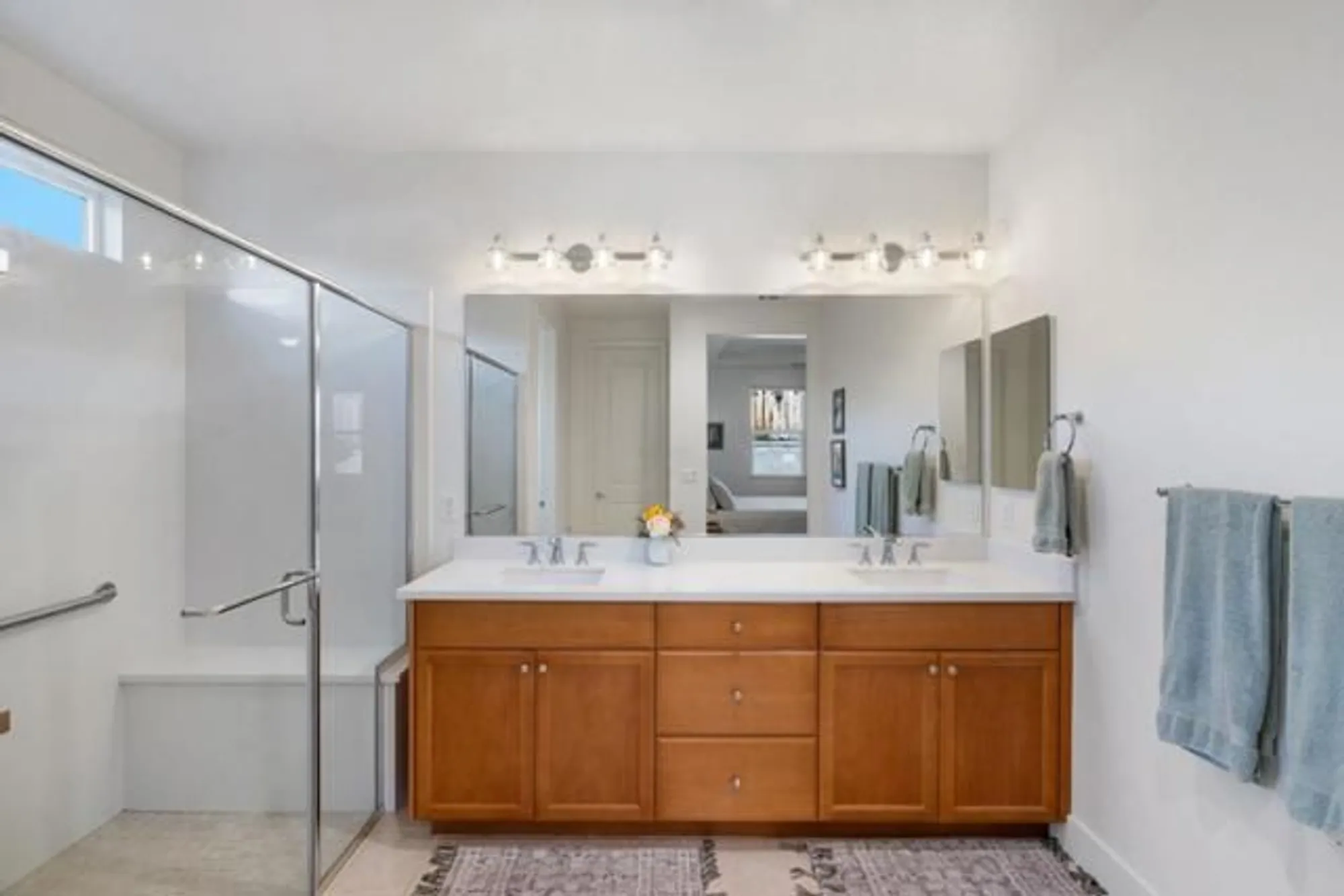 Property Slideshow image 39 of 63 | 1110 mcclellan st, Hollister, CA, 95023