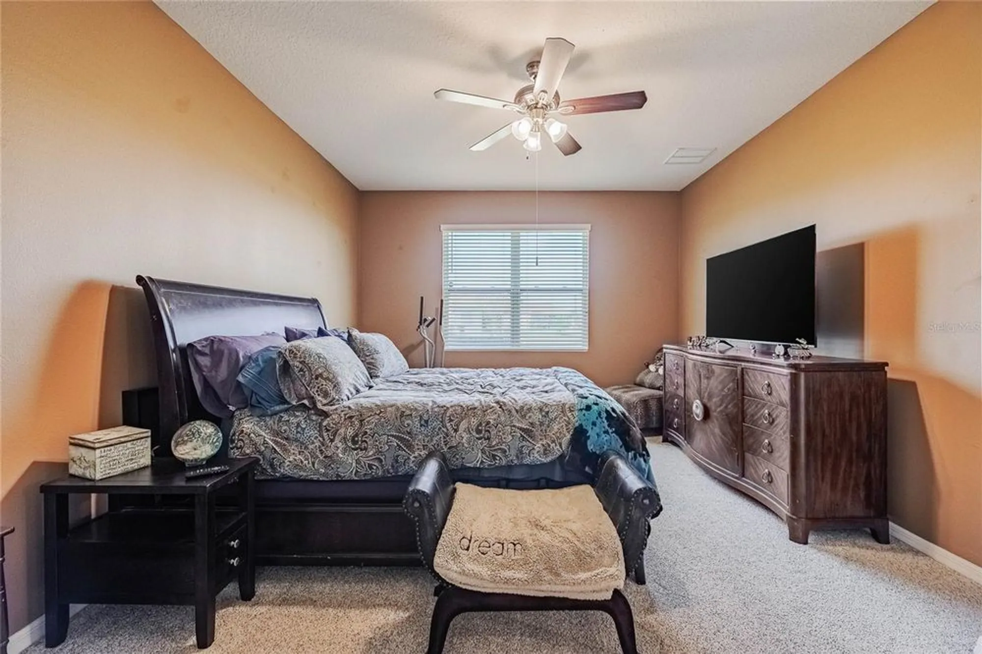 Property Slideshow image 15 of 52 | 2667 canyon crest dr, Lakeland, FL, 33811