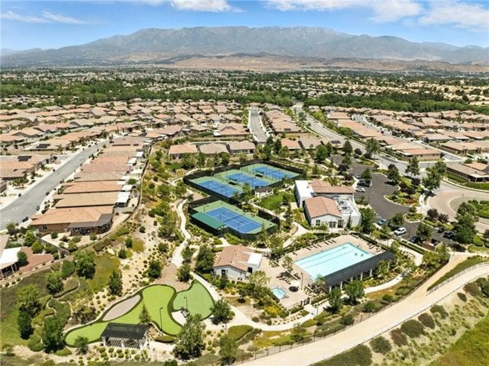 Property Slideshow image 36 of 37 | 1616 rosemary gdns, Beaumont, CA, 92223