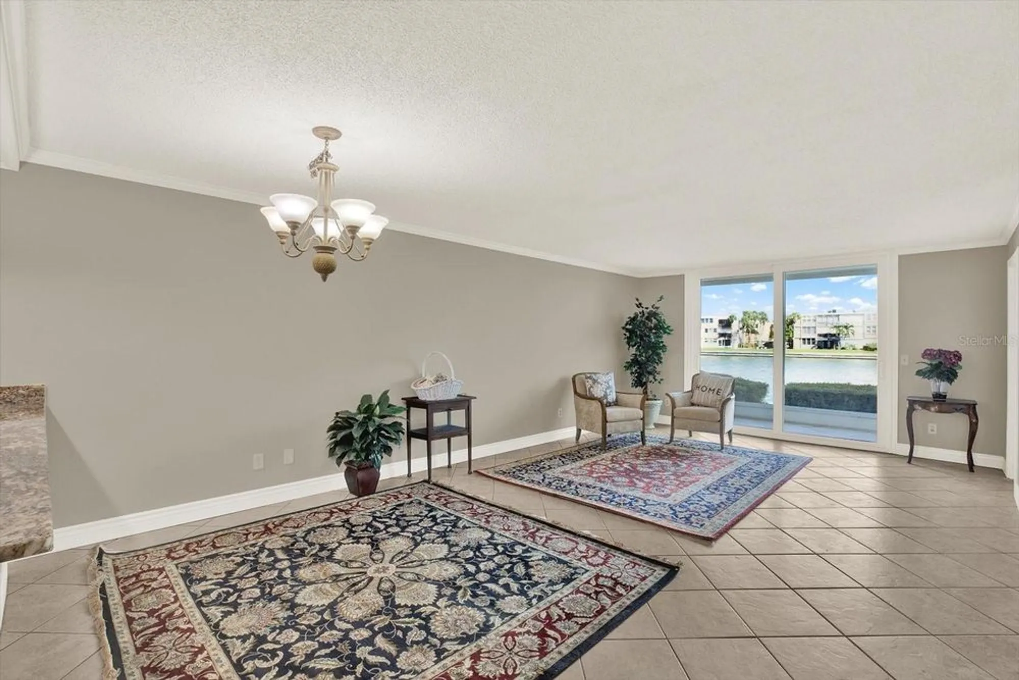Property Slideshow image 5 of 36 | 7625 sun island dr 107, South Pasadena, FL, 33707