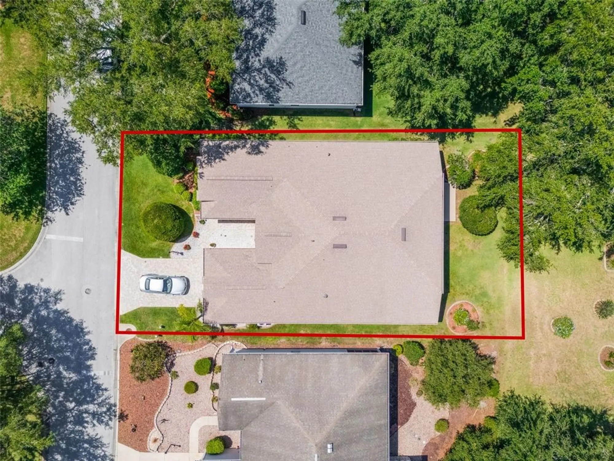 Property Slideshow image 30 of 36 | 25243 river crest dr, Leesburg, FL, 34748