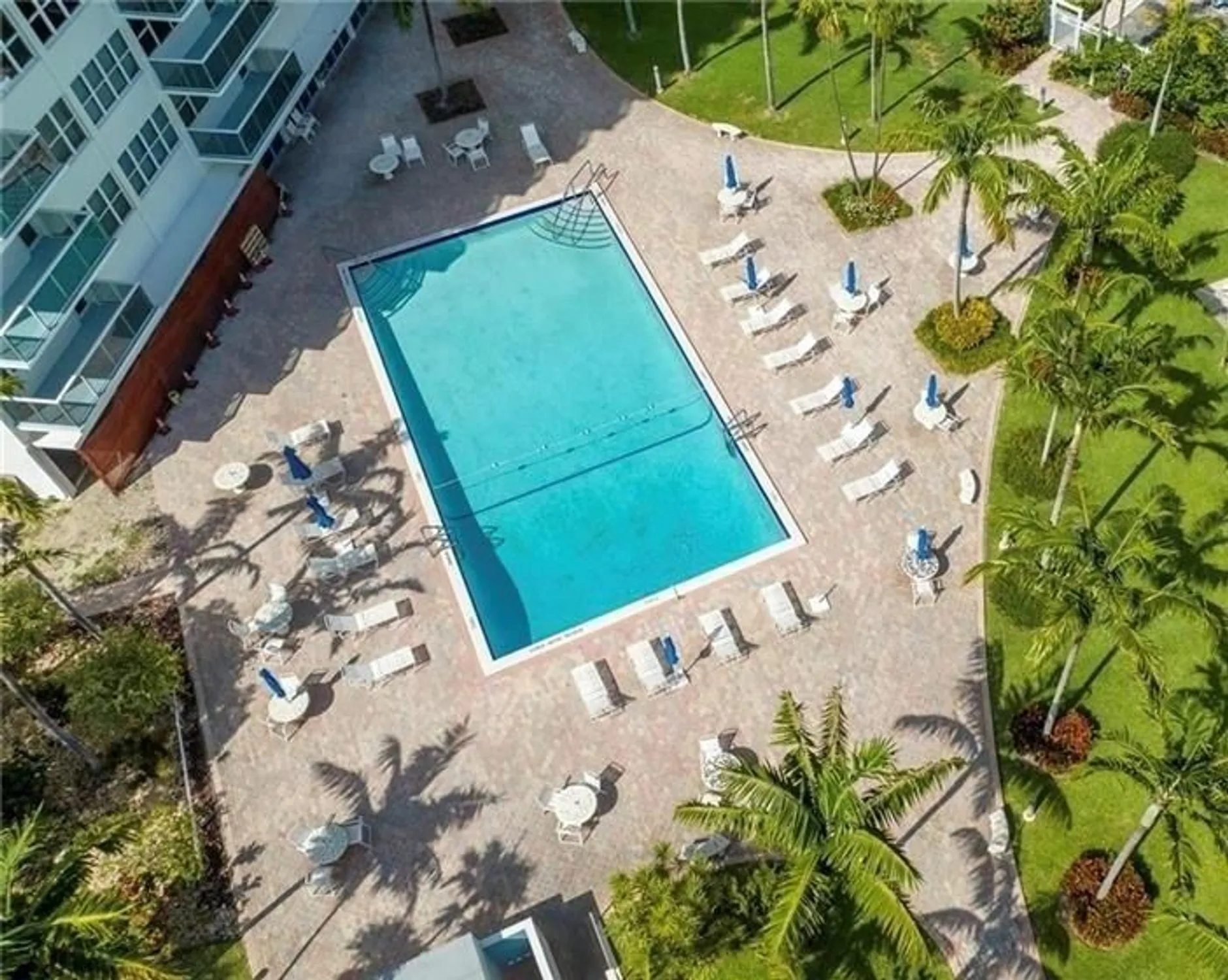 Property Slideshow image 49 of 53 | 3300 ne 36th st 303, Fort Lauderdale, FL, 33308