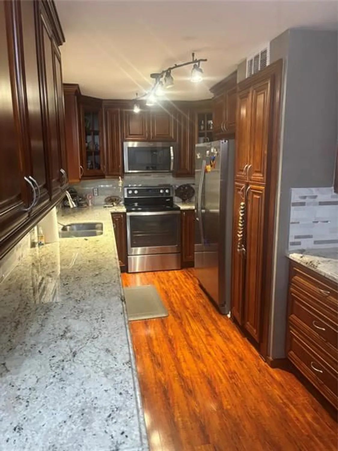 Property Slideshow image 7 of 25 | 3311 perimeter dr # 3311, Greenacres, FL, 33467