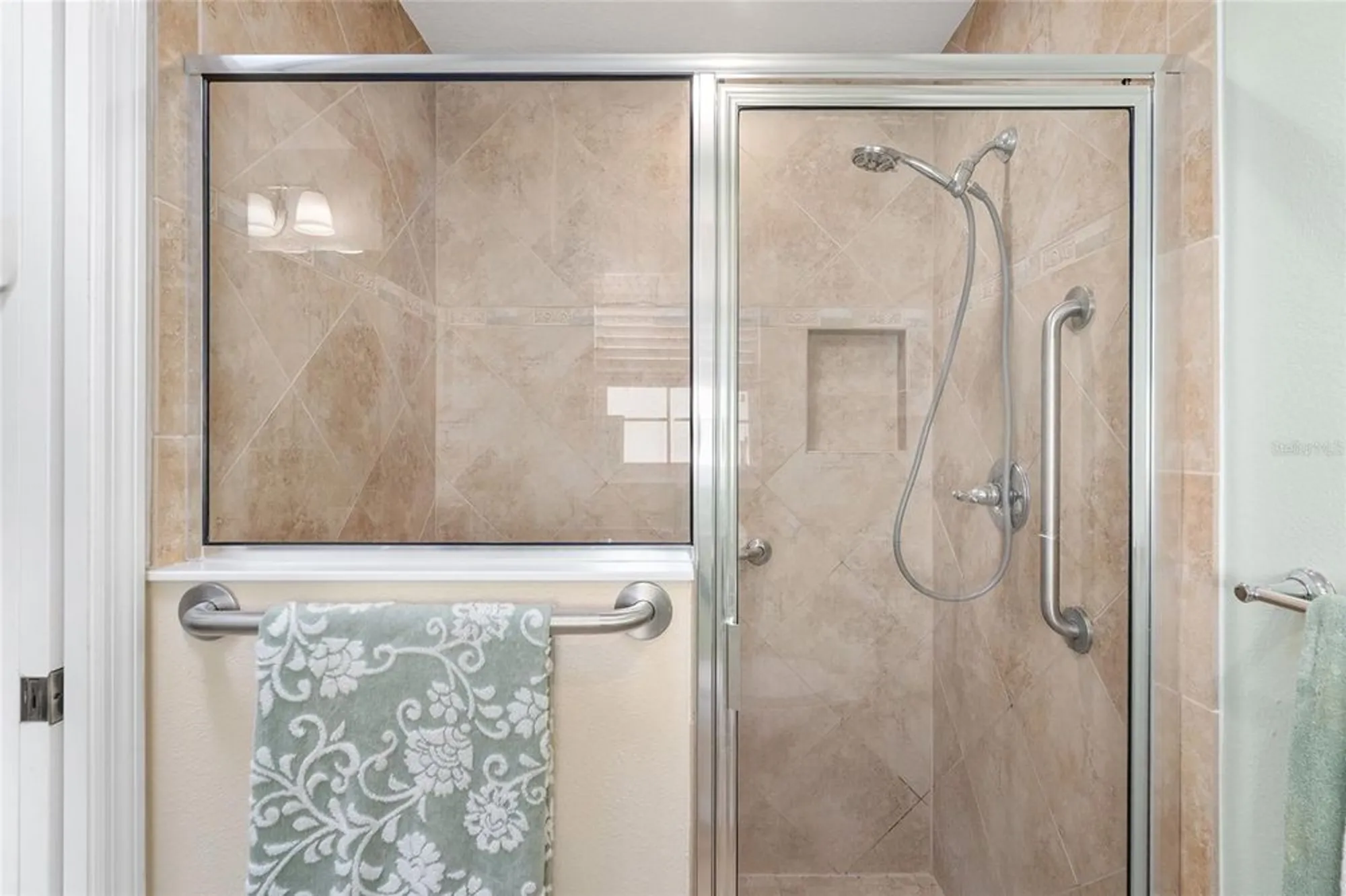 Property Slideshow image 30 of 44 | 2053 beecher path, The Villages, FL, 32162