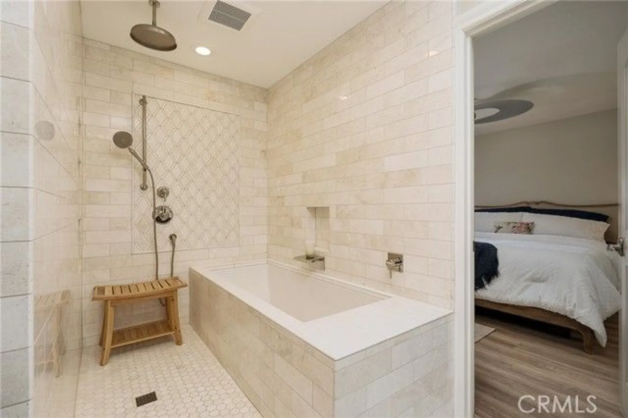 Property Slideshow image 17 of 32 | 8856 sutter cir, Huntington Beach, CA, 92646