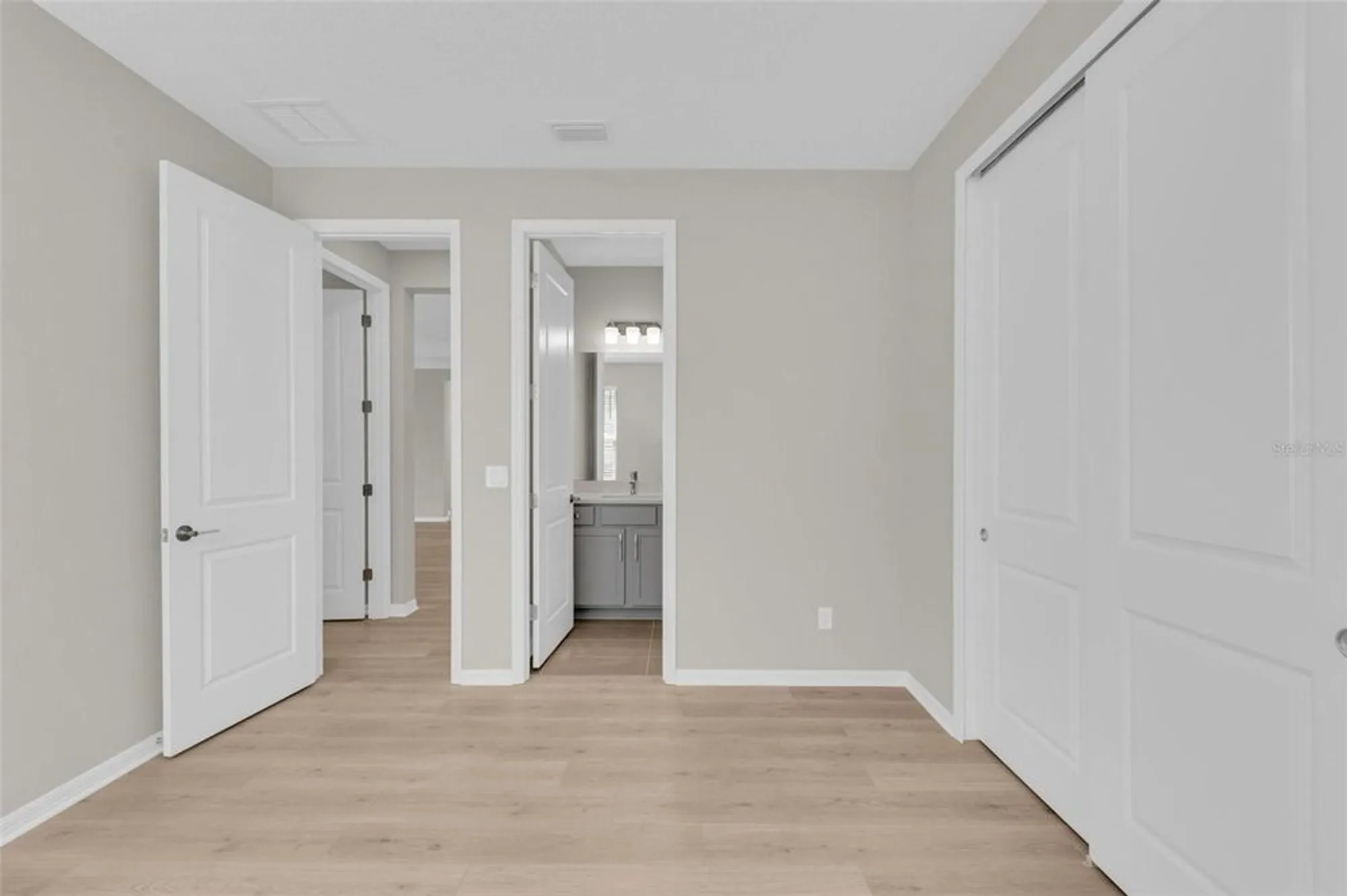 Property Slideshow image 20 of 51 | 16545 star grass cir, Bradenton, FL, 34211