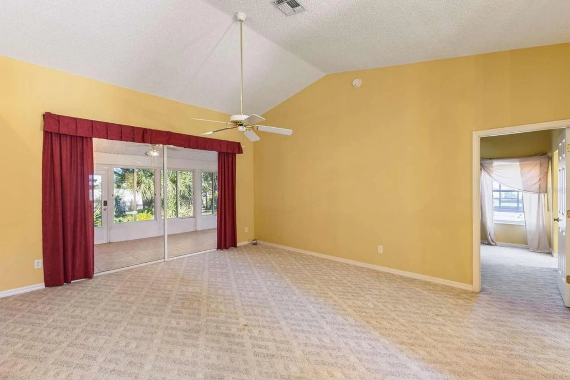 Property Slideshow image 7 of 29 | 24725 brightwater ct, Leesburg, FL, 34748