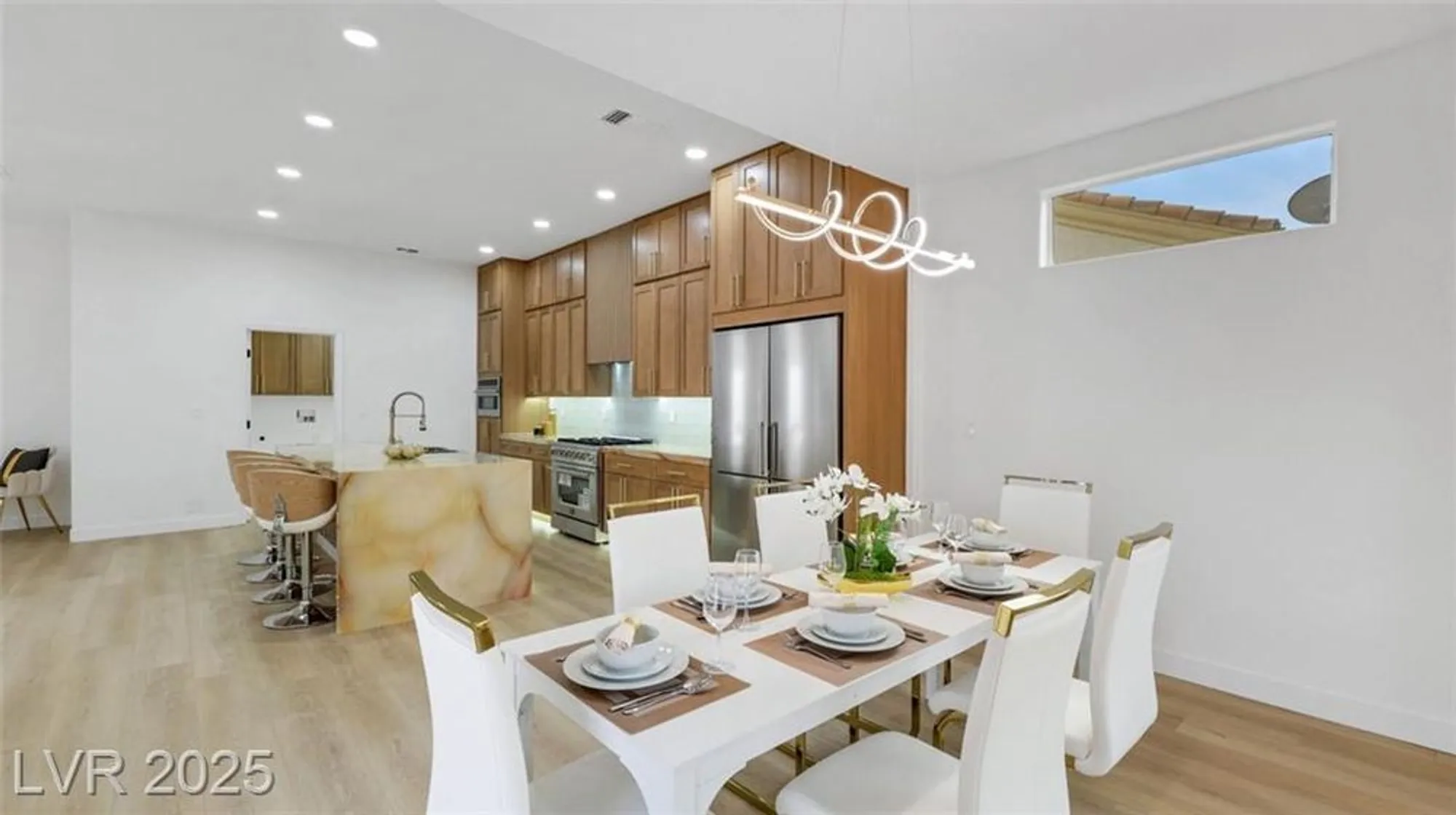 Property Slideshow image 12 of 51 | 3013 abercorn dr, Las Vegas, NV, 89134