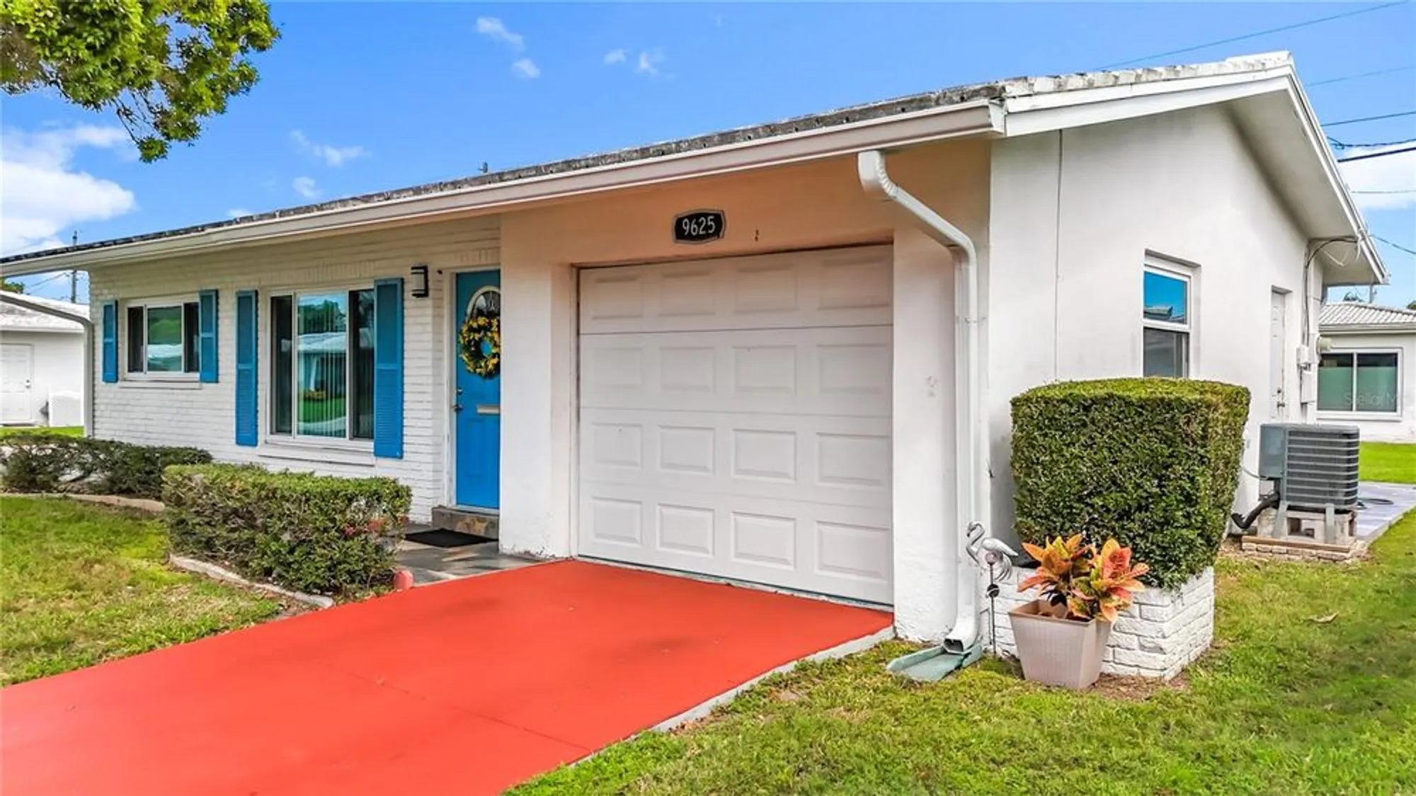Property Slideshow image 3 of 57 | 9625 45th way, Pinellas Park, FL, 33782