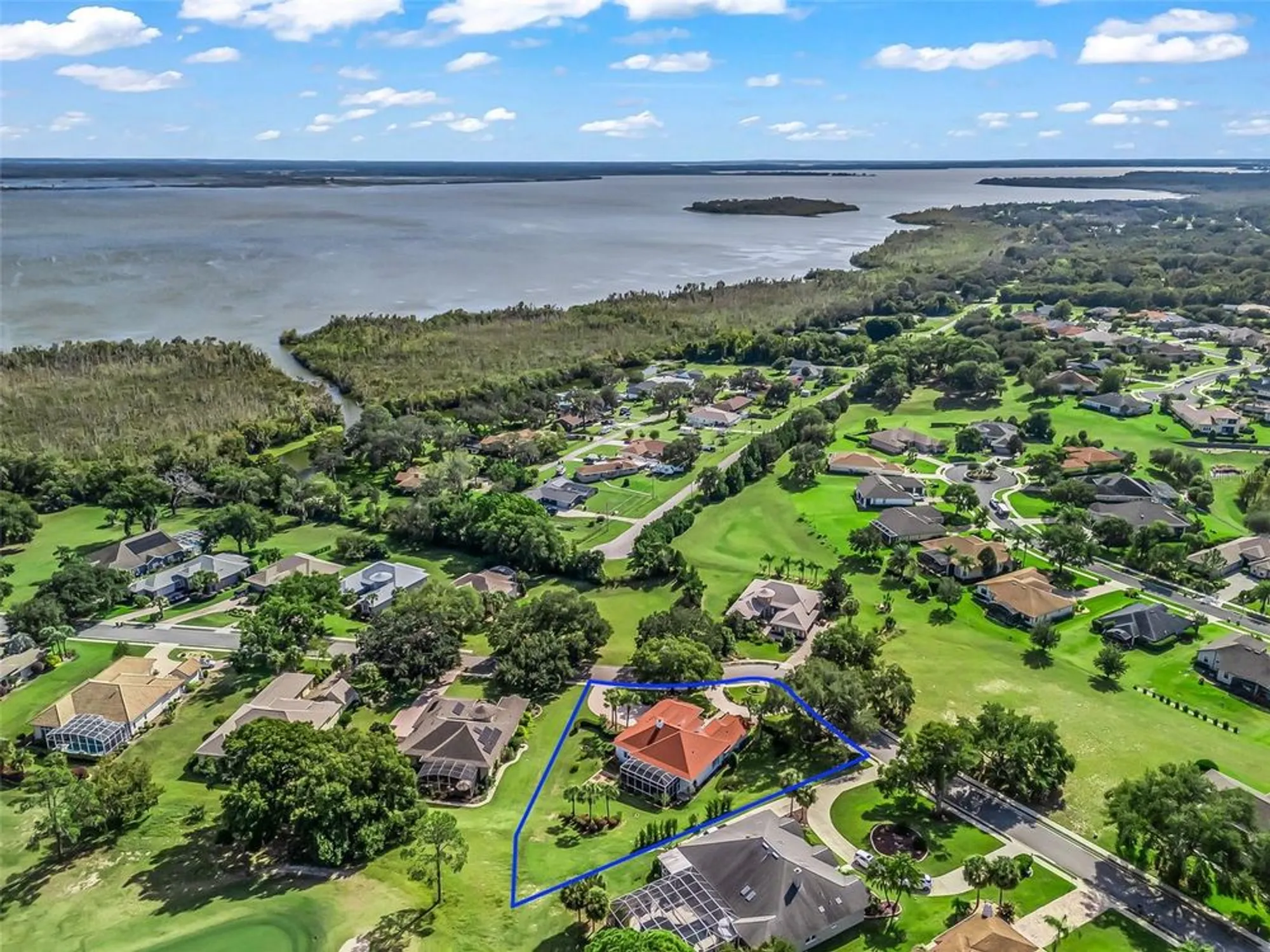 Property Slideshow image 50 of 52 | 39023 griffin lndg, Lady Lake, FL, 32159