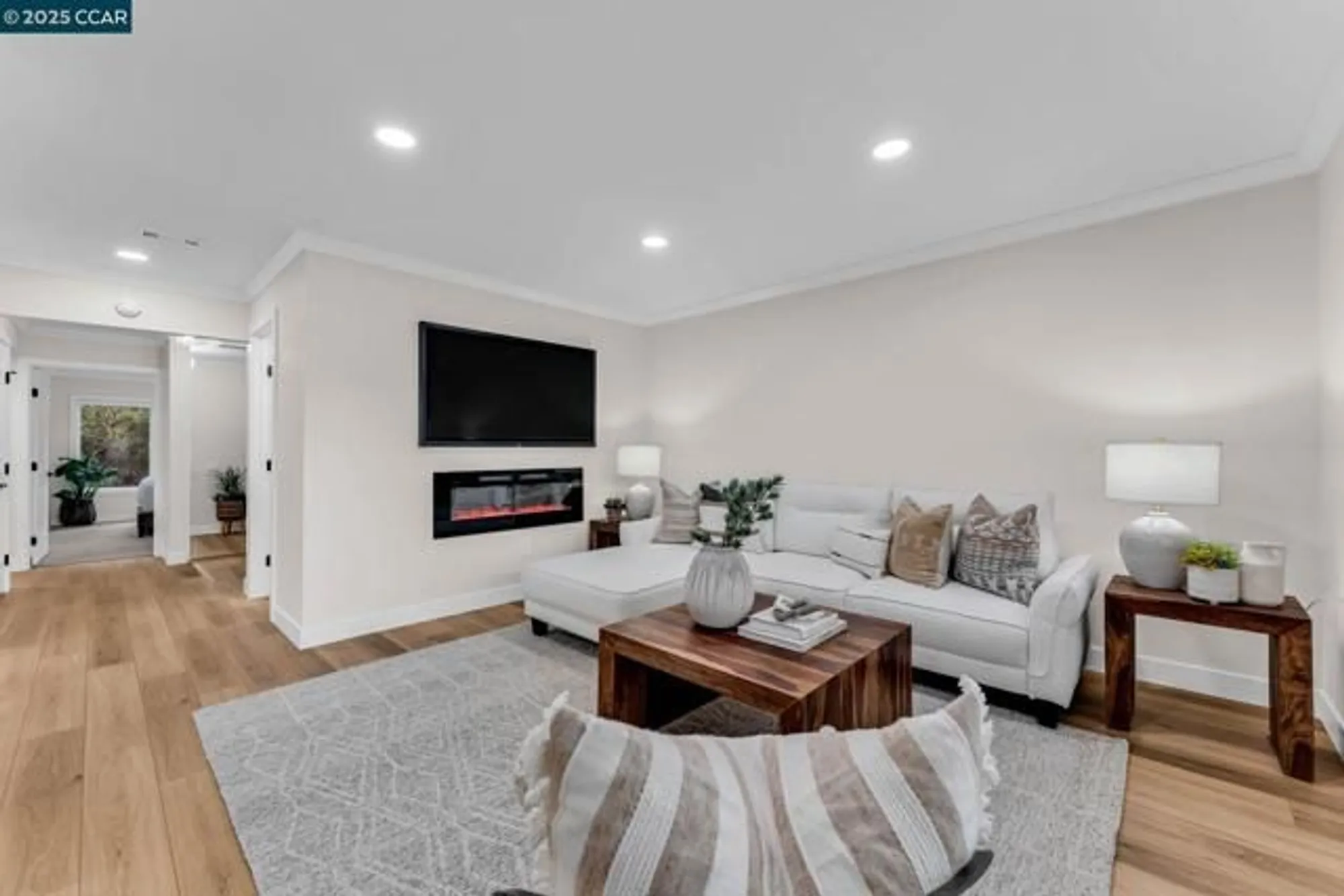 Property Slideshow image 10 of 49 | 1216 fairlawn ct 8, Walnut Creek, CA, 94595