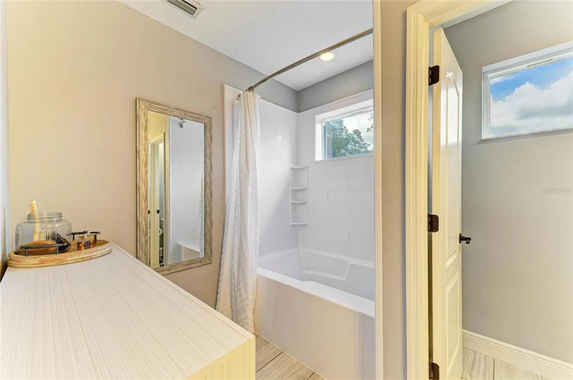 Property Slideshow image 33 of 73 | 12700 sagewood dr, Venice, FL, 34293