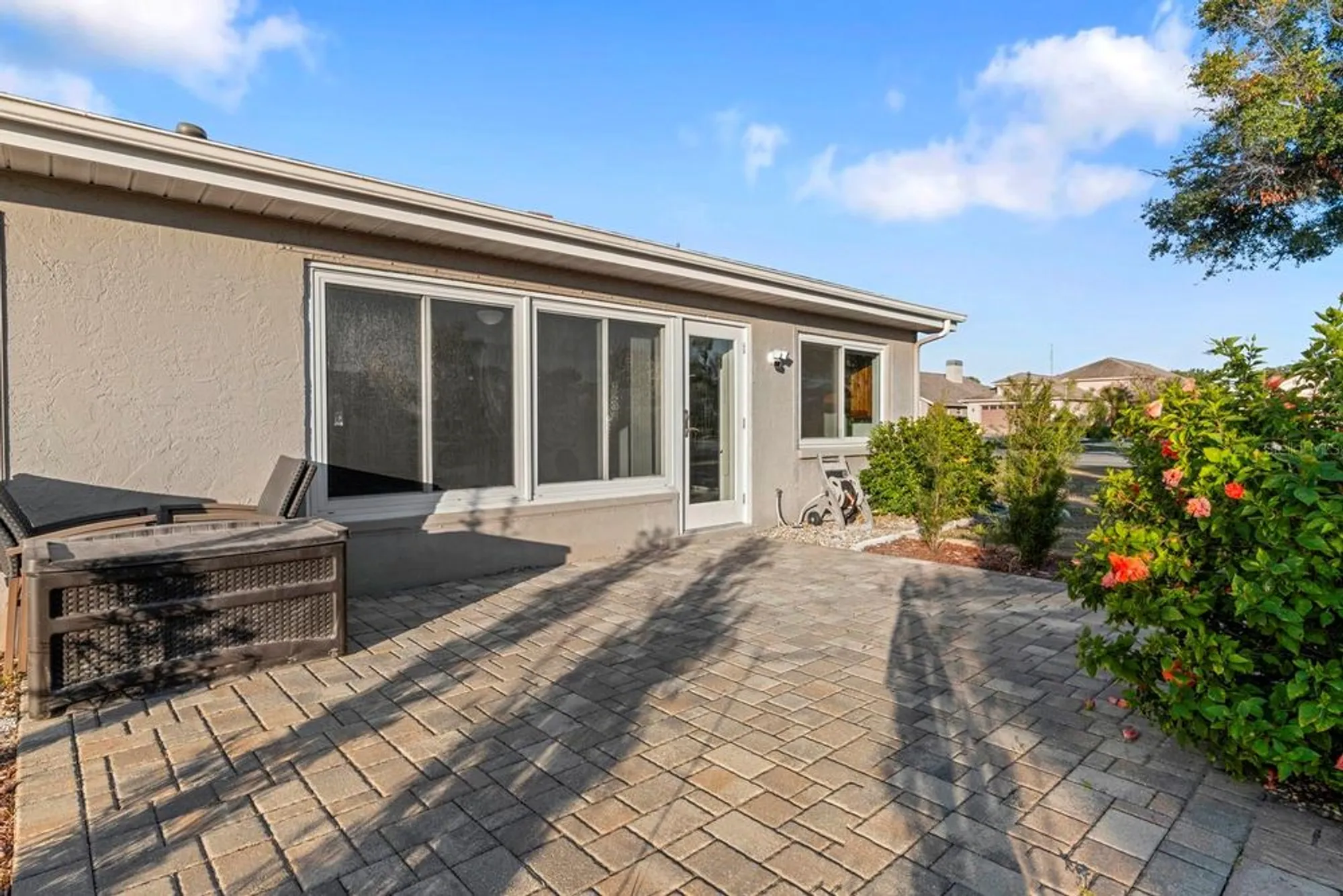 Property Slideshow image 37 of 43 | 302 stroll ln, Sun City Center, FL, 33573