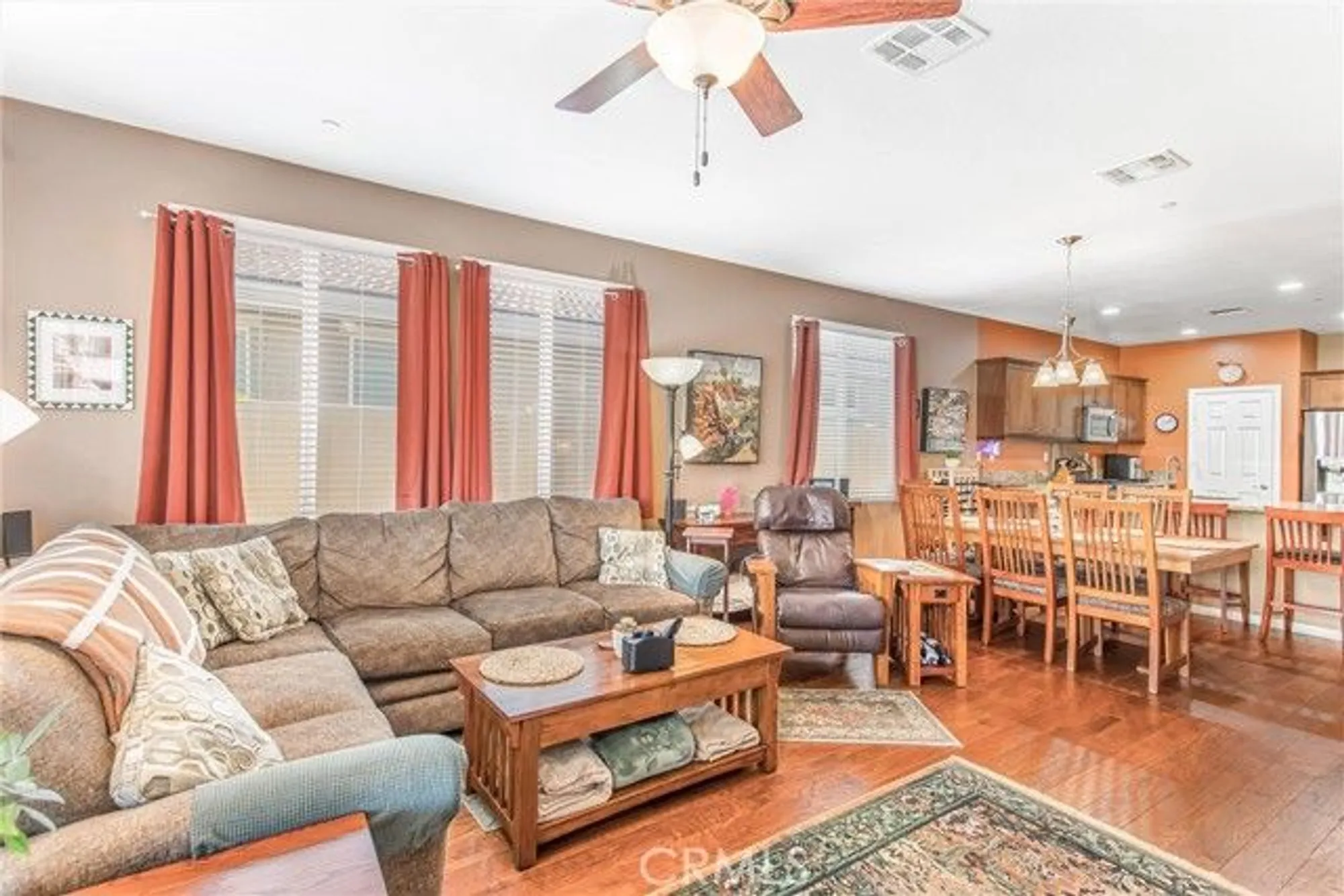 Property Slideshow image 14 of 50 | 1476 signal peak, Beaumont, CA, 92223