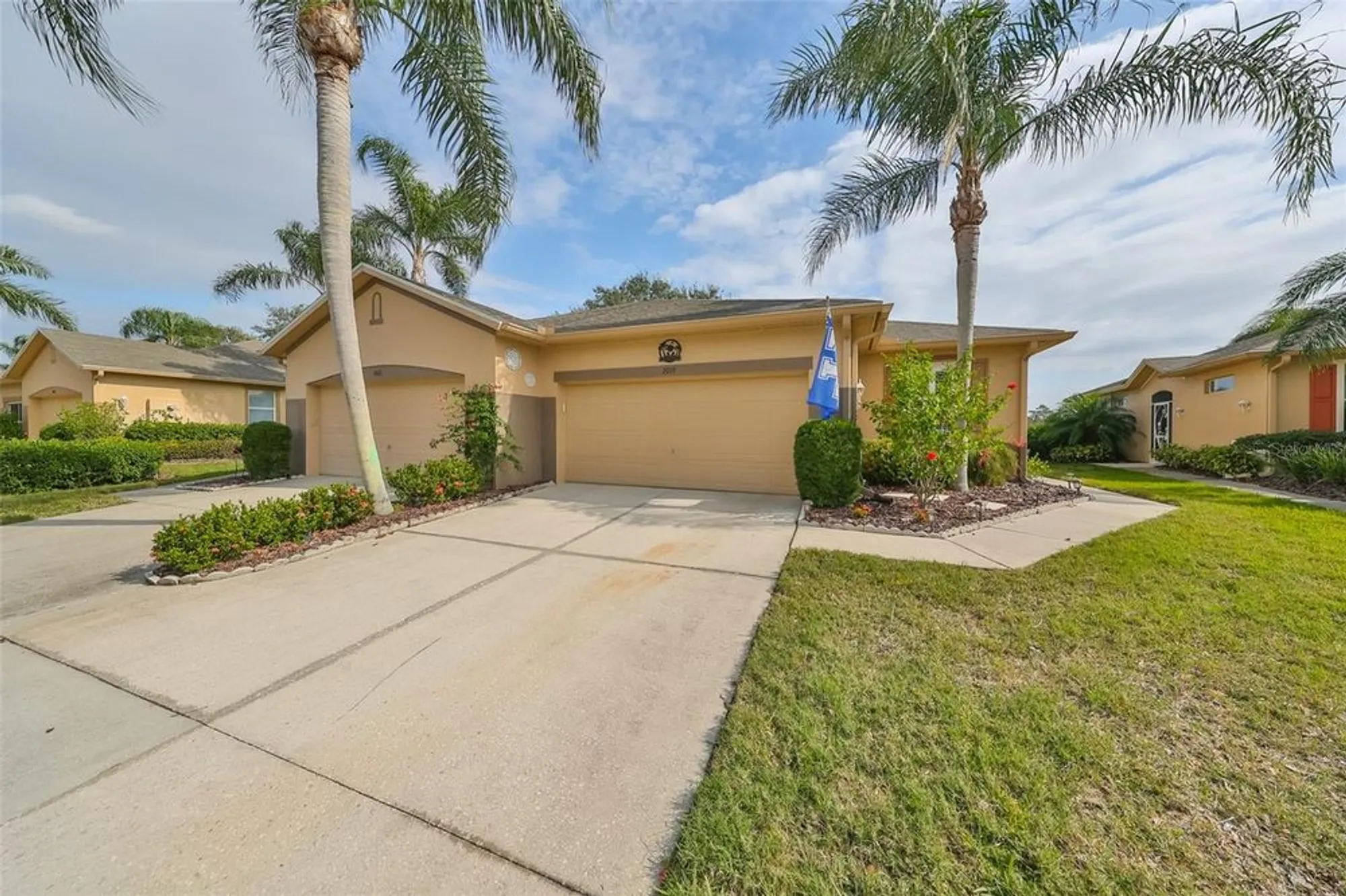 Property Slideshow image 6 of 41 | 2019 acadia greens dr, Sun City Center, FL, 33573