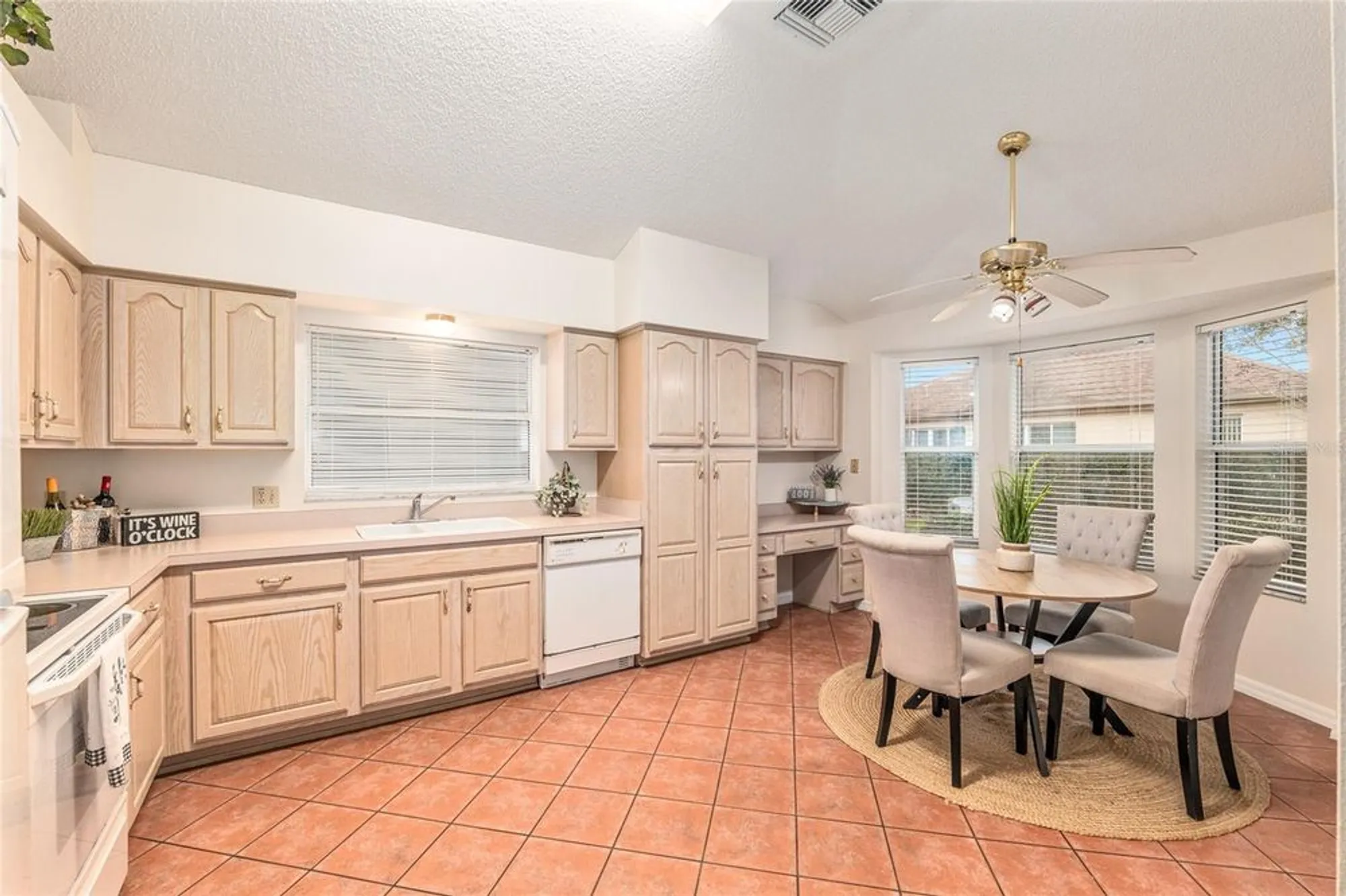 Property Slideshow image 20 of 49 | 703 melendez way, The Villages, FL, 32159