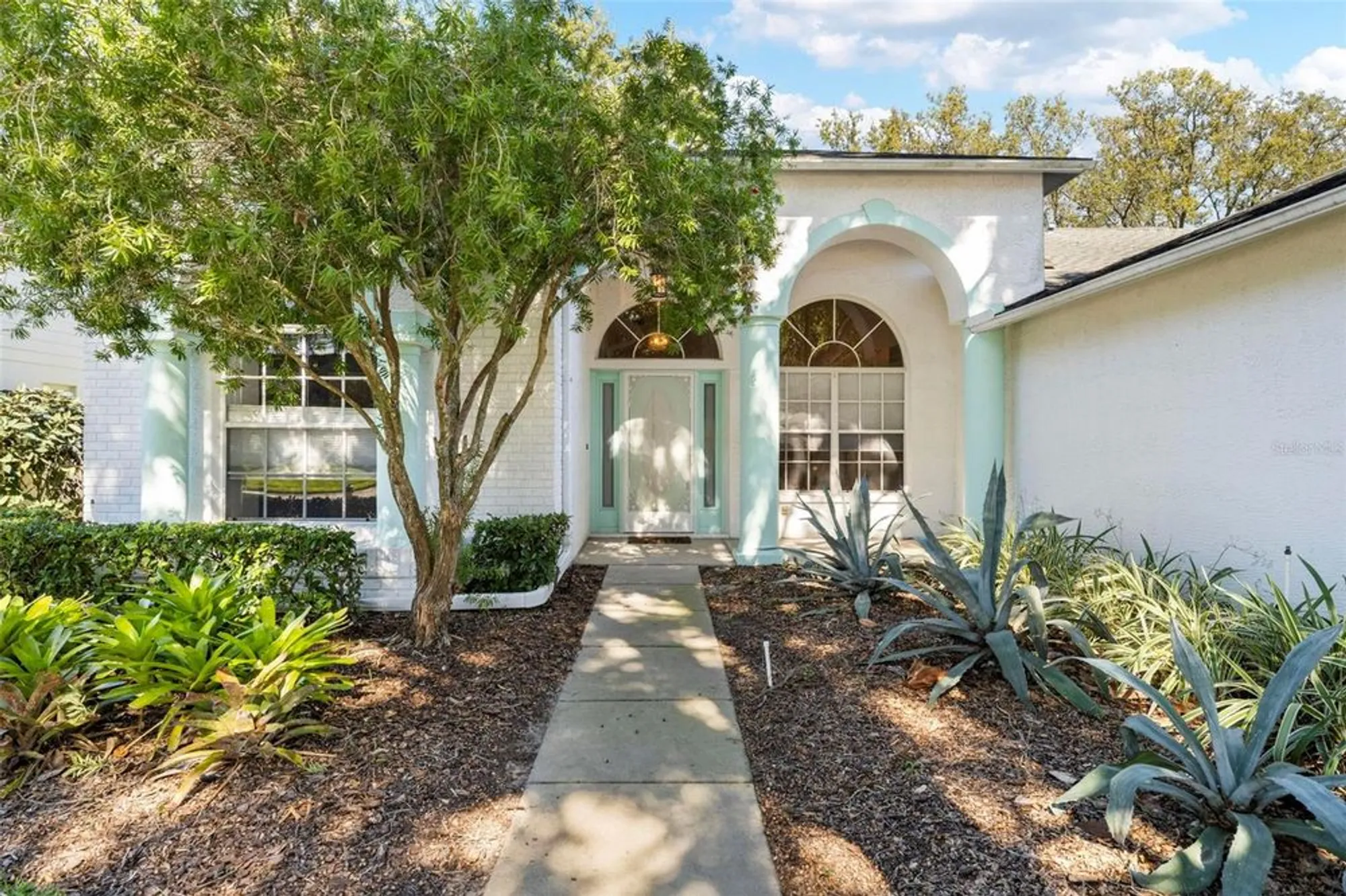 Property Slideshow image 3 of 55 | 11231 sun tree rd, Hudson, FL, 34667