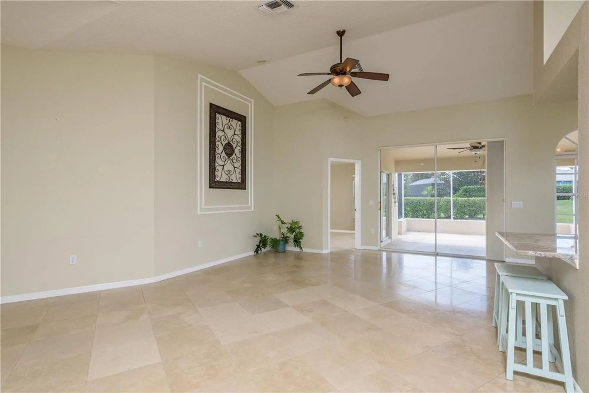 Property Slideshow image 7 of 38 | 9223 bonnie cove dr, Weeki Wachee, FL, 34613