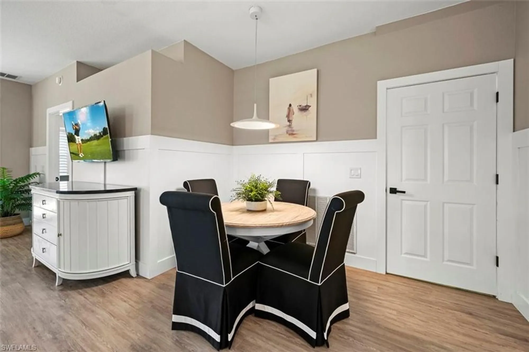 Property Slideshow image 12 of 39 | 20091 seagrove st unit 801, Estero, FL, 33928