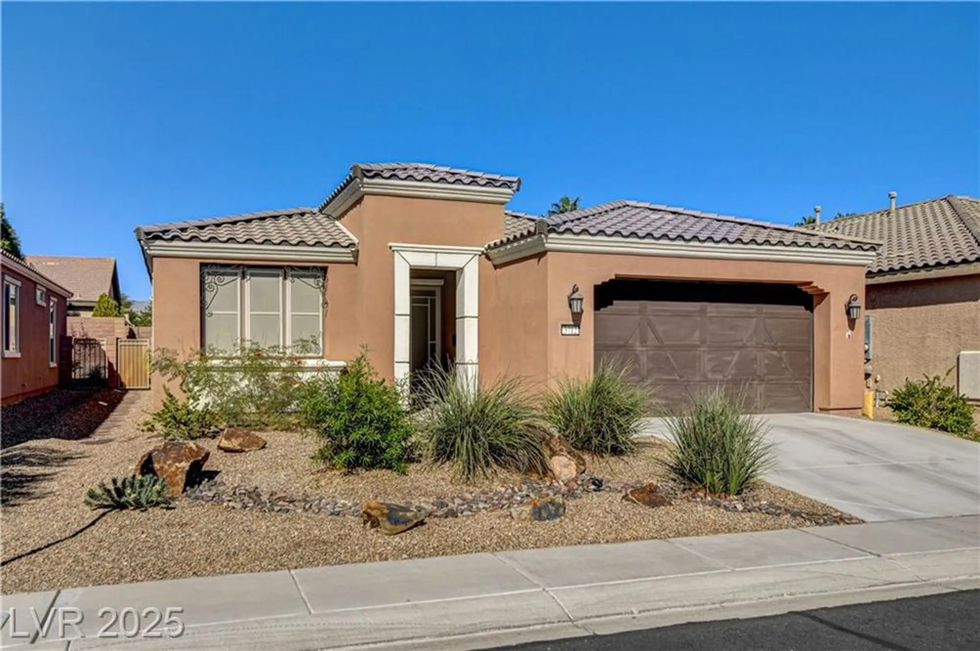 Property Slideshow image 3 of 63 | 3712 corte bella hills ave, North Las Vegas, NV, 89081
