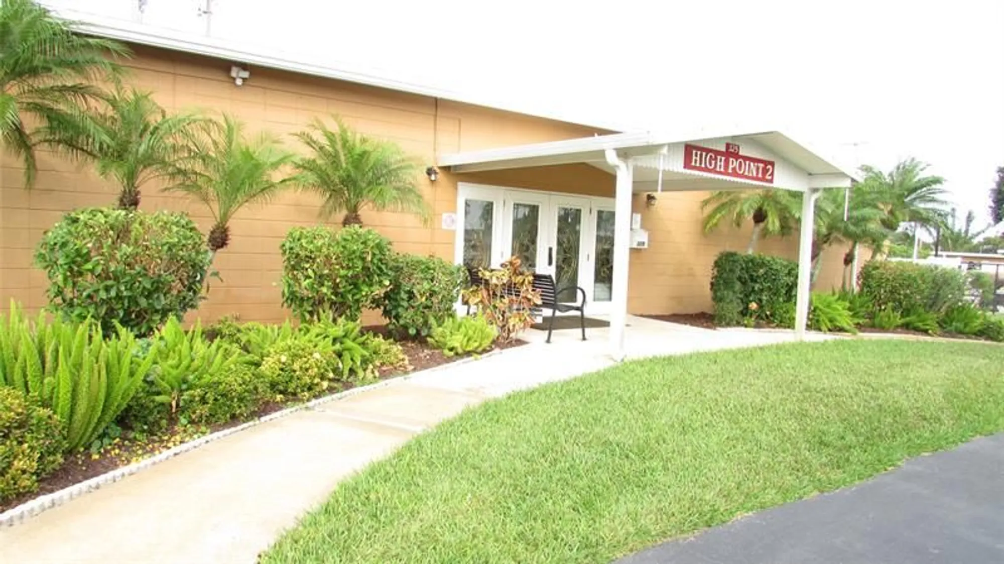 Property Slideshow image 21 of 25 | 145 south blvd d, Boynton Beach, FL, 33435