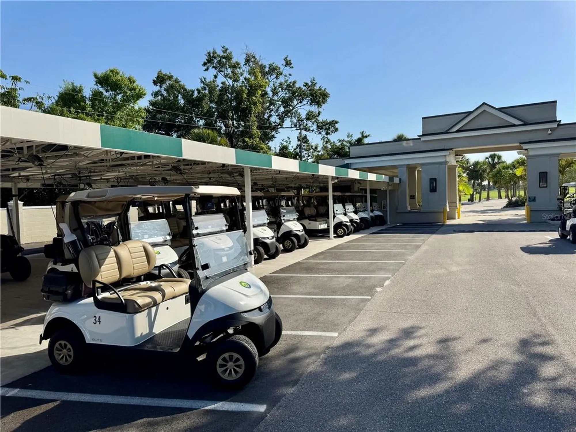 Property Slideshow image 65 of 73 | 1 curacao cir 44, Englewood, FL, 34223