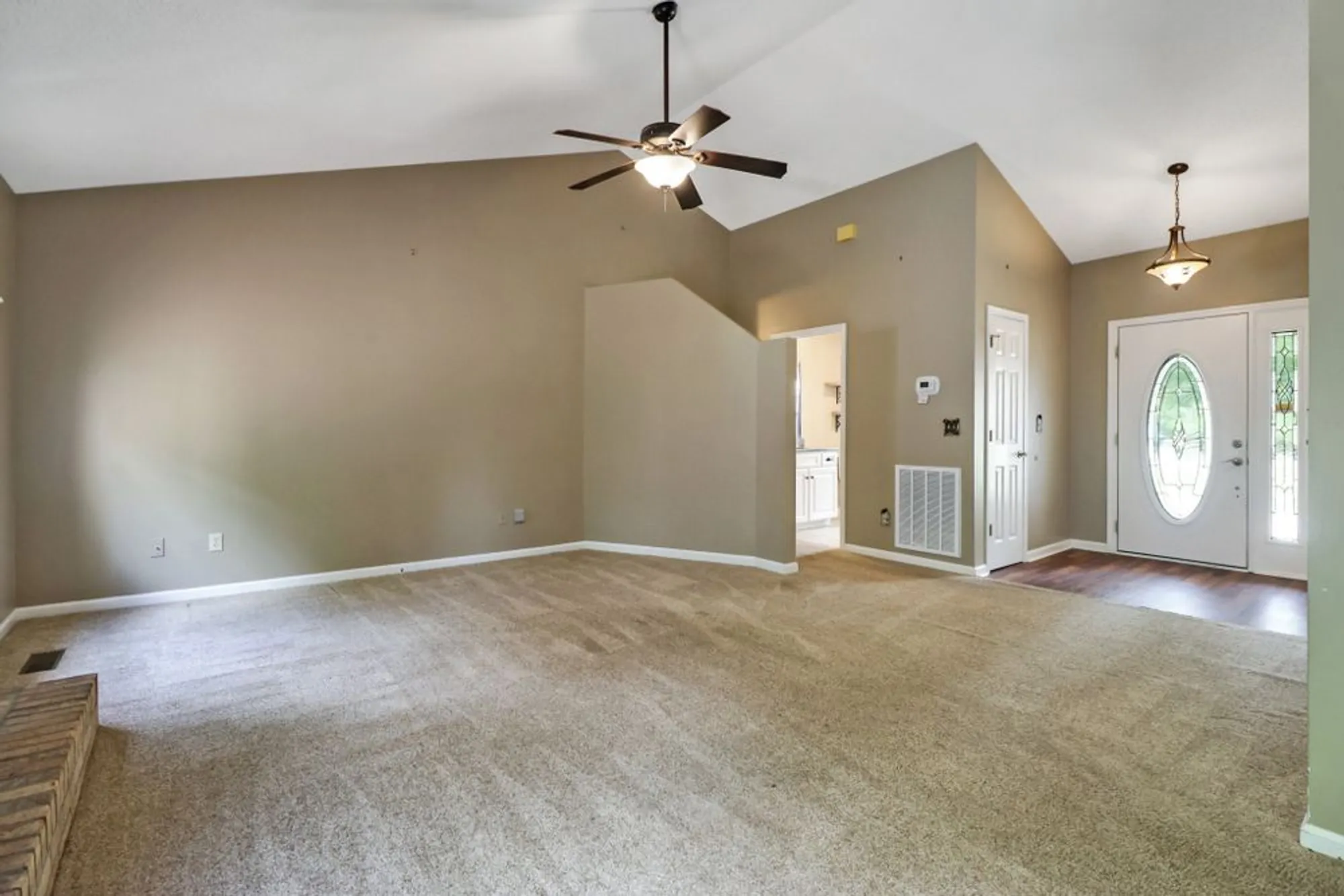 Property Slideshow image 10 of 33 | 104 minetta dr, Crossville, TN, 38558