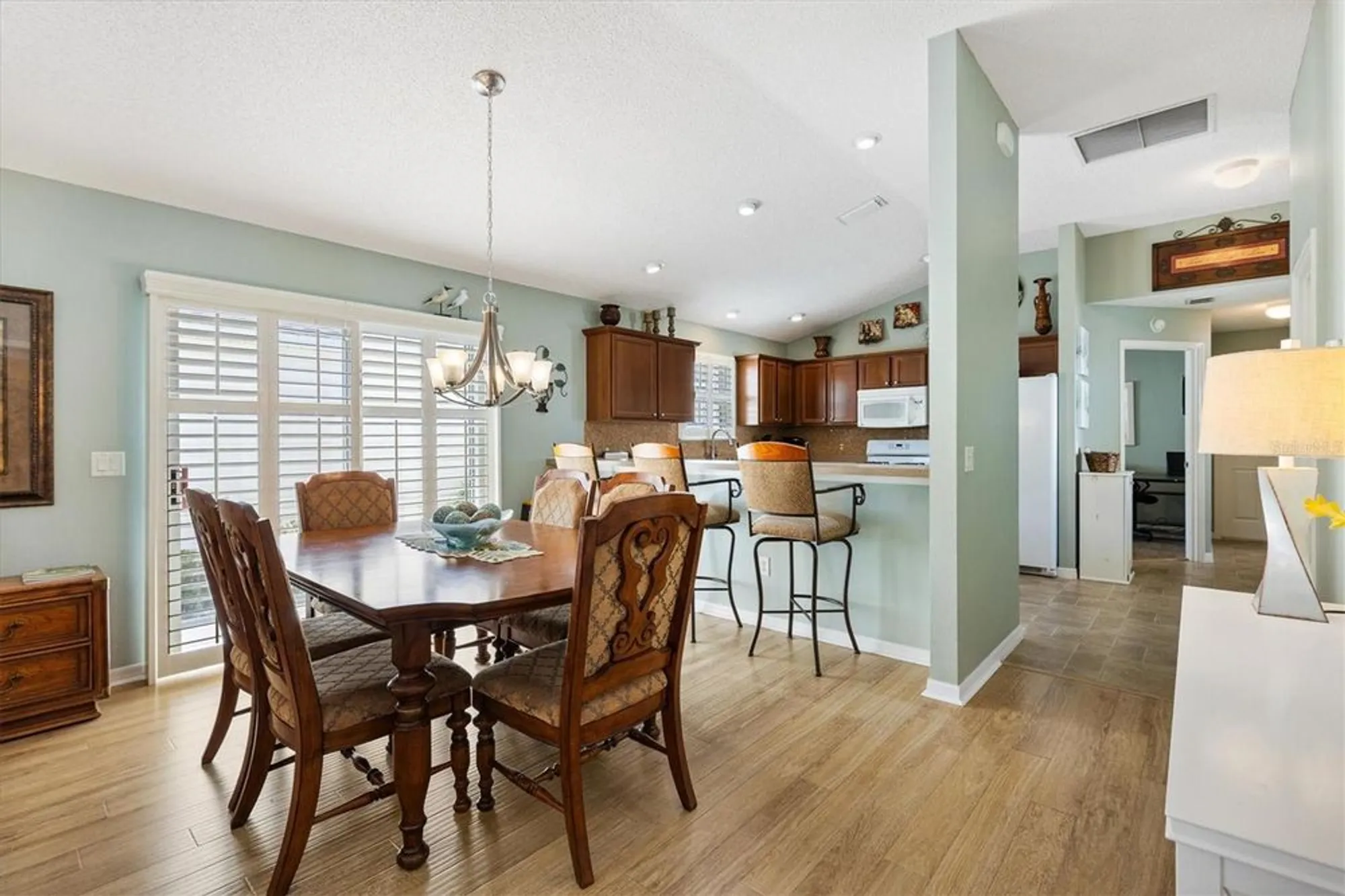 Property Slideshow image 11 of 41 | 552 audrey ln, The Villages, FL, 32162