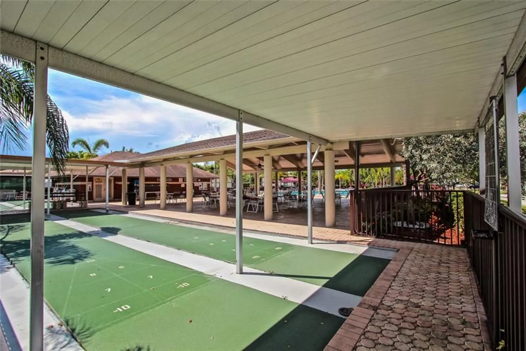 Property Slideshow image 19 of 21 | 9368 s belfort cir 105, Tamarac, FL, 33321