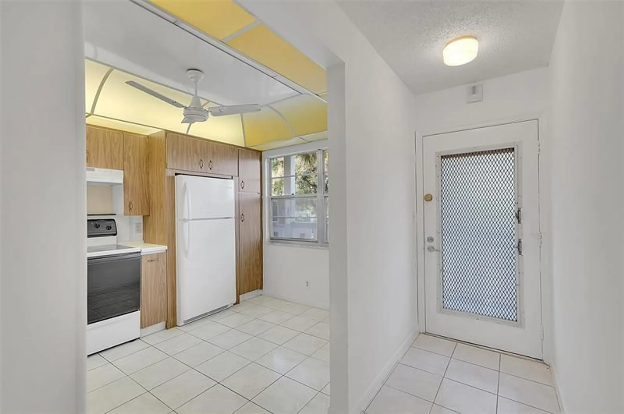 Property Slideshow image 6 of 32 | 2504 antigua ter h2, Coconut Creek, FL, 33066