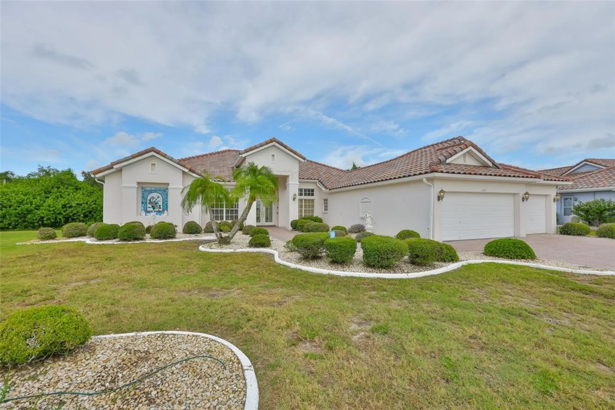 Property Slideshow image 6 of 62 | 2115 platinum dr, Sun City Center, FL, 33573