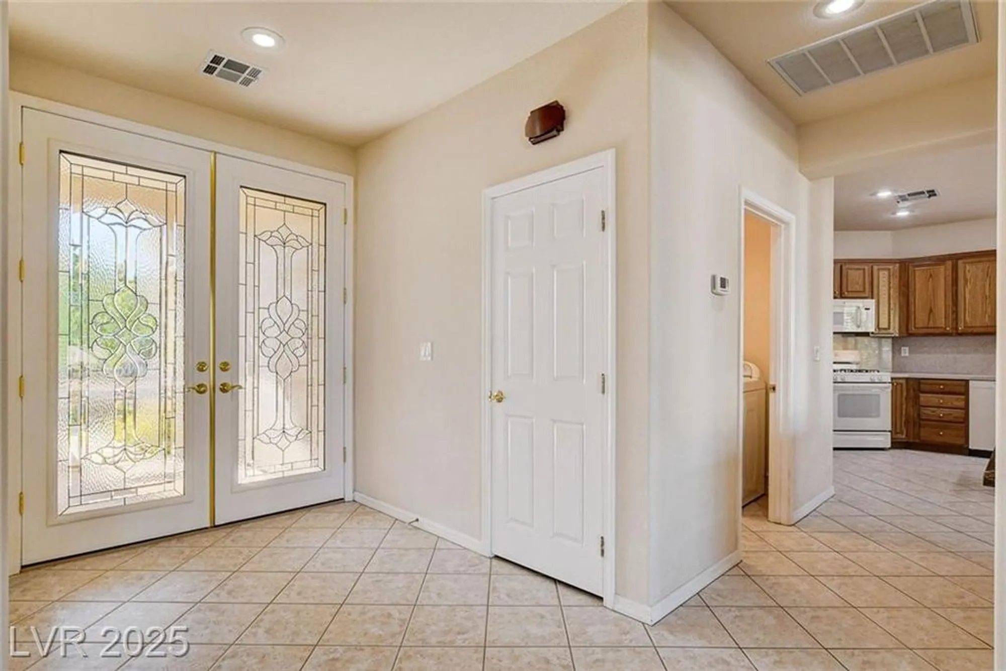 Property Slideshow image 18 of 50 | 10504 bambola pl, Las Vegas, NV, 89135