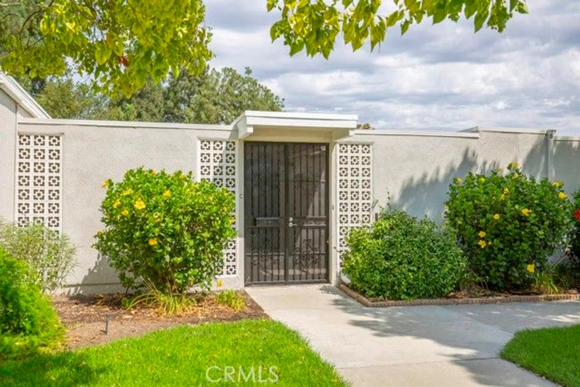 Property Slideshow image 26 of 32 | 245 calle aragon c, Laguna Woods, CA, 92637