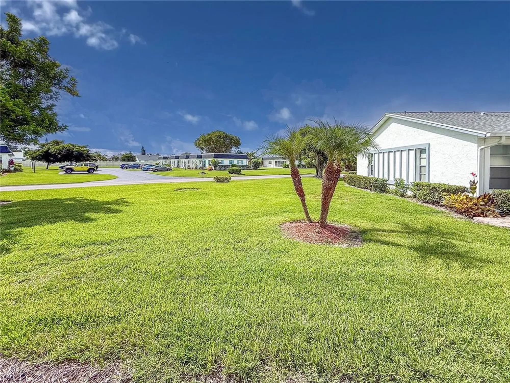 Property Slideshow image 7 of 57 | 3619 36th avenue dr, Bradenton, FL, 34205