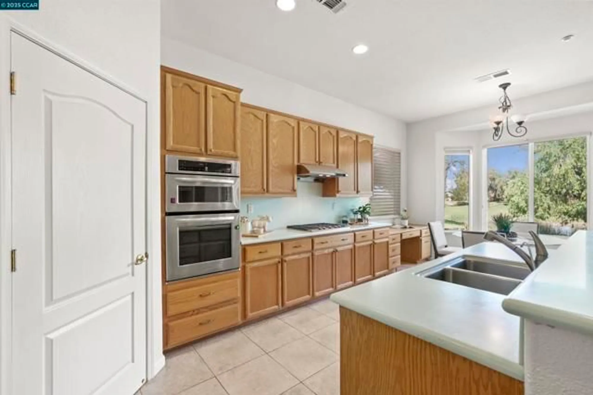 Property Slideshow image 14 of 59 | 1129 jonagold way, Brentwood, CA, 94513