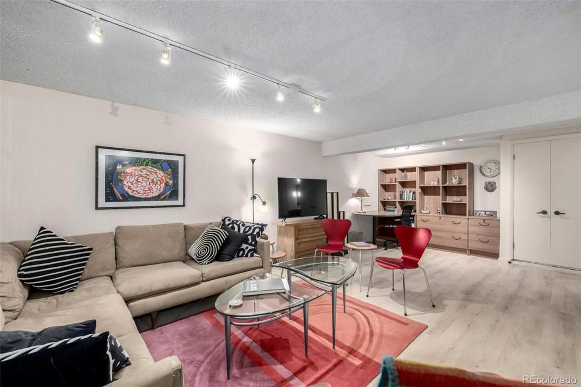 Property Slideshow image 25 of 46 | 7466 w cedar cir, Lakewood, CO, 80226