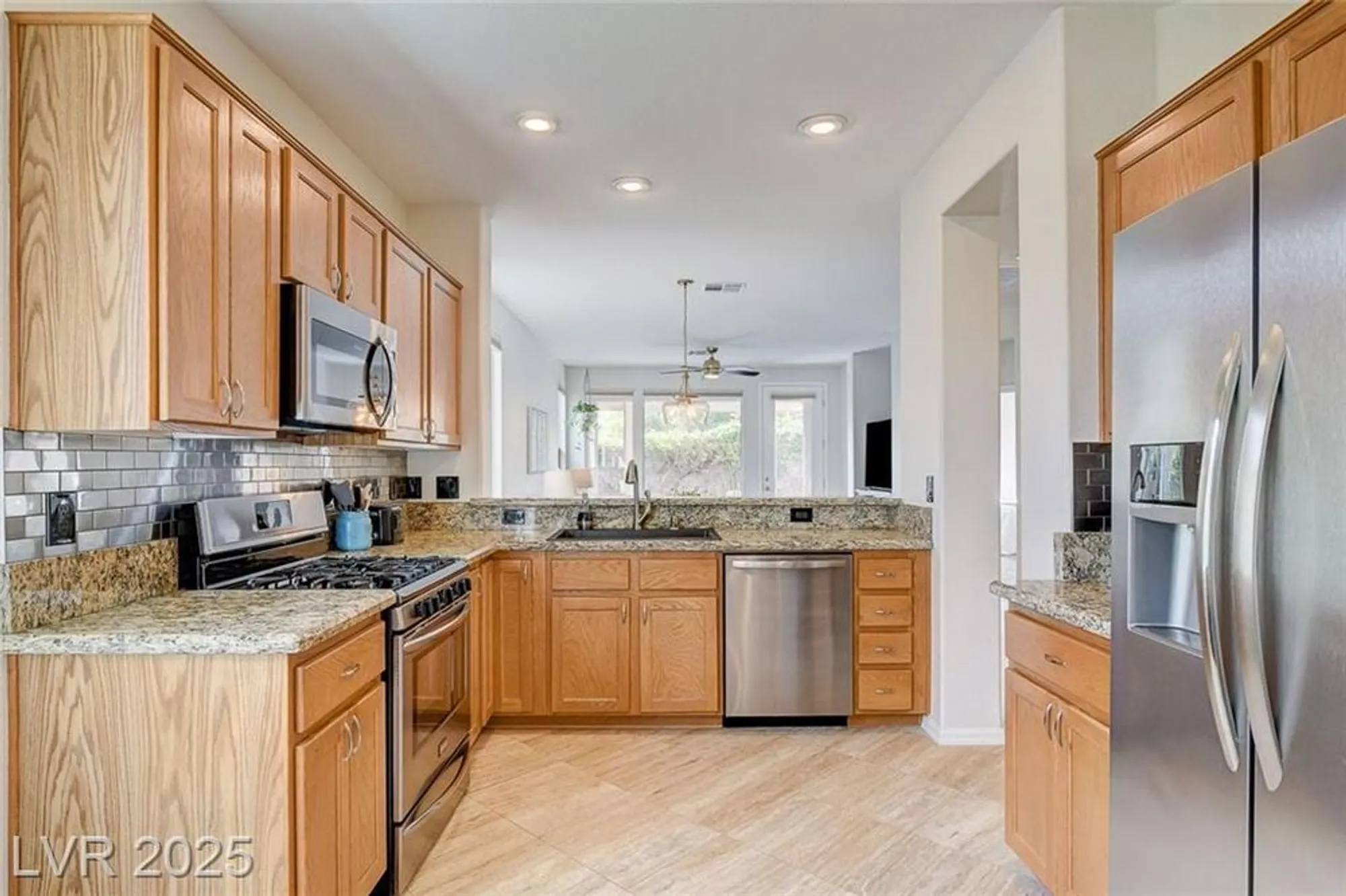 Property Slideshow image 9 of 41 | 10481 premia pl, Las Vegas, NV, 89135