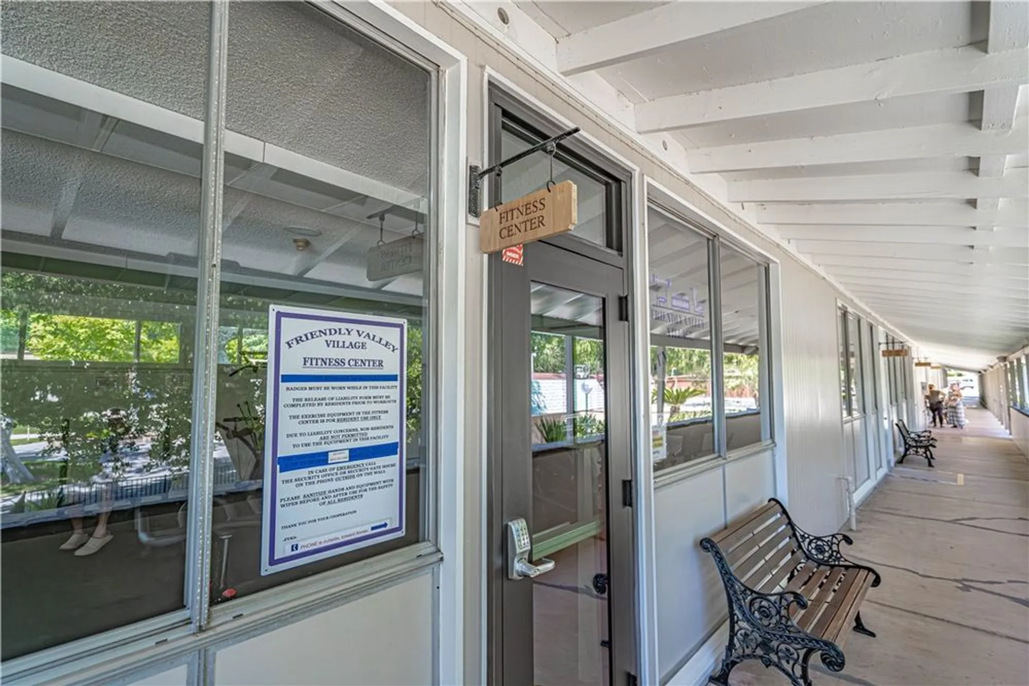 Property Slideshow image 42 of 51 | 19433 oak crossing rd, Newhall, CA, 91321